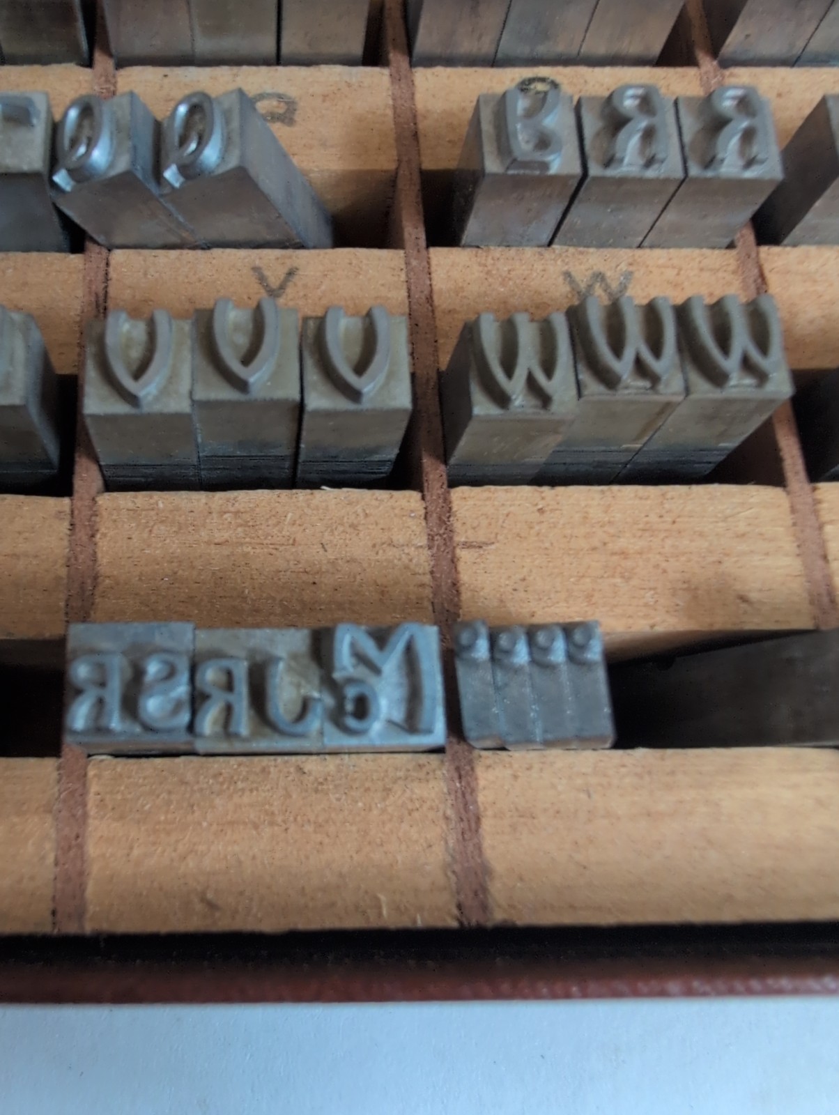 Vintage Franklin MFG. Corp.»Duracast Type» Hot Stamping/ Foil Embossing