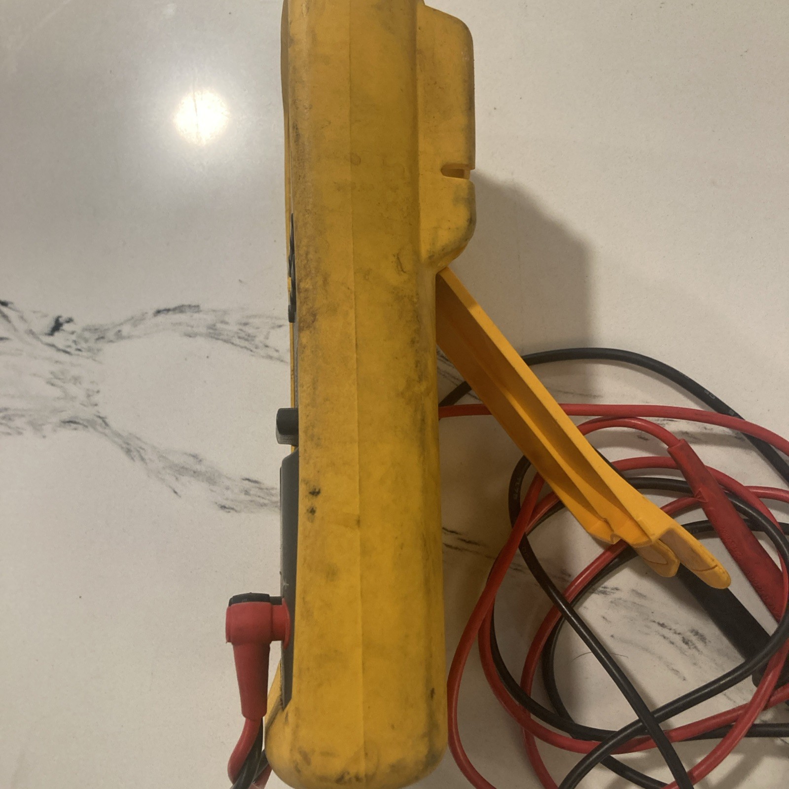 Fluke FLUKE 87-V Handheld Multimeter