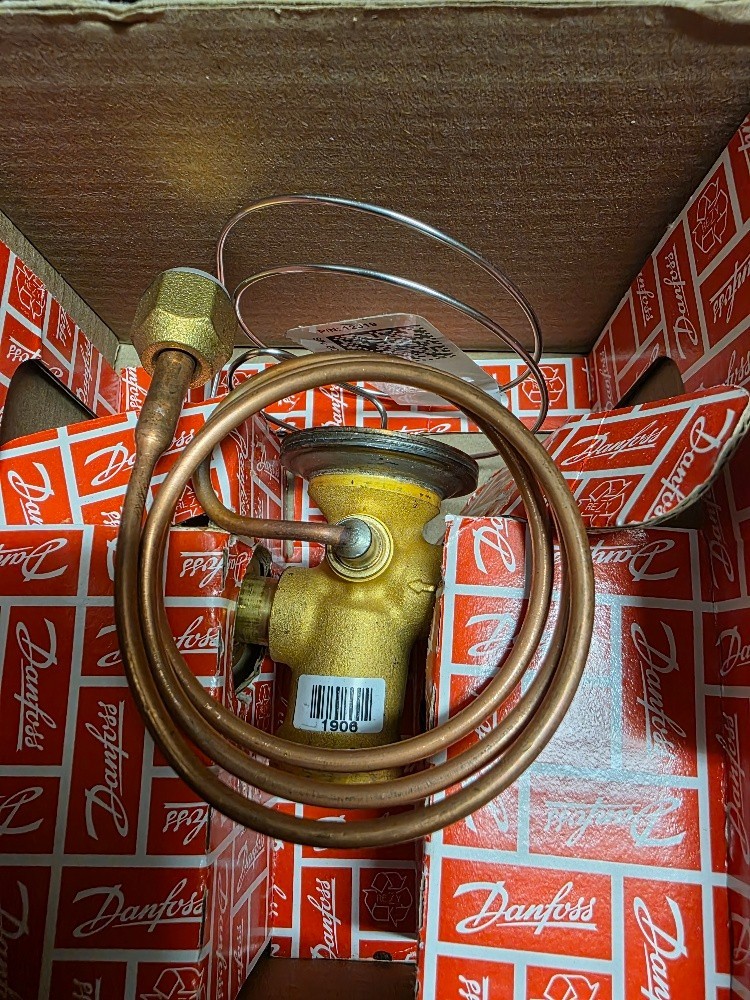 DANFOSS THERMAL EXPANSION VALVE TR6 LENNOX 49L25 067U3415 12J19 R410A (LOT 22)