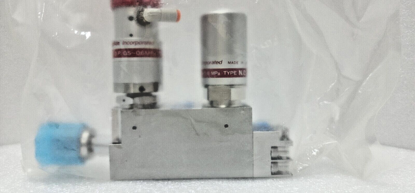 Fujikin 0.5~0.6 Mpa Type N.C, Lam 766-077821-103 Rev B Valve,Unused,Jp+97092