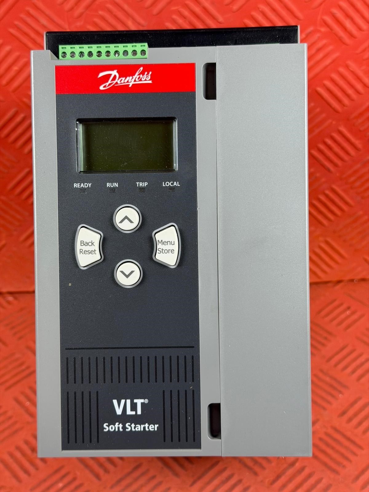 Danfoss 136G7347 MCD6-0042B-T5-S1X-20-CV2 52A-22kW NEW In Stock Now