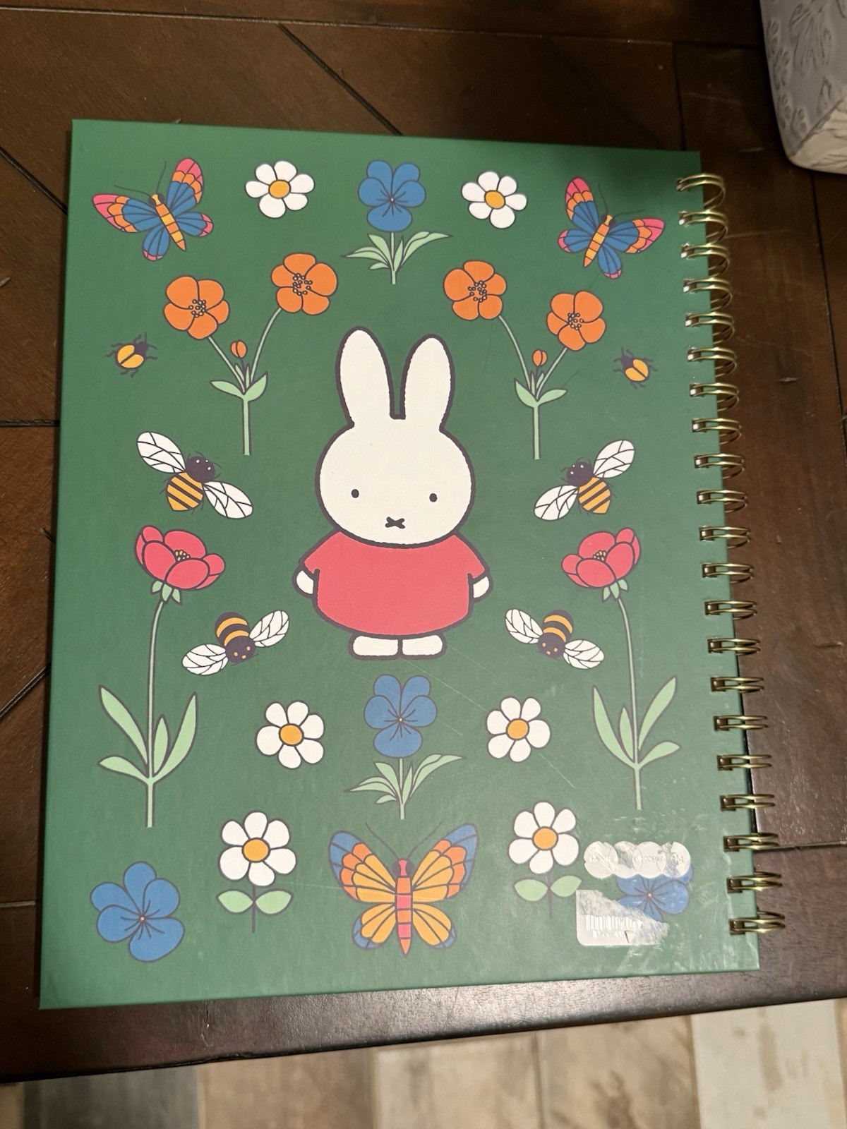 Miffy Green 17-Month Spiral Planner W/Colorful Floral Pattern:Aug 2026-Dec 2027