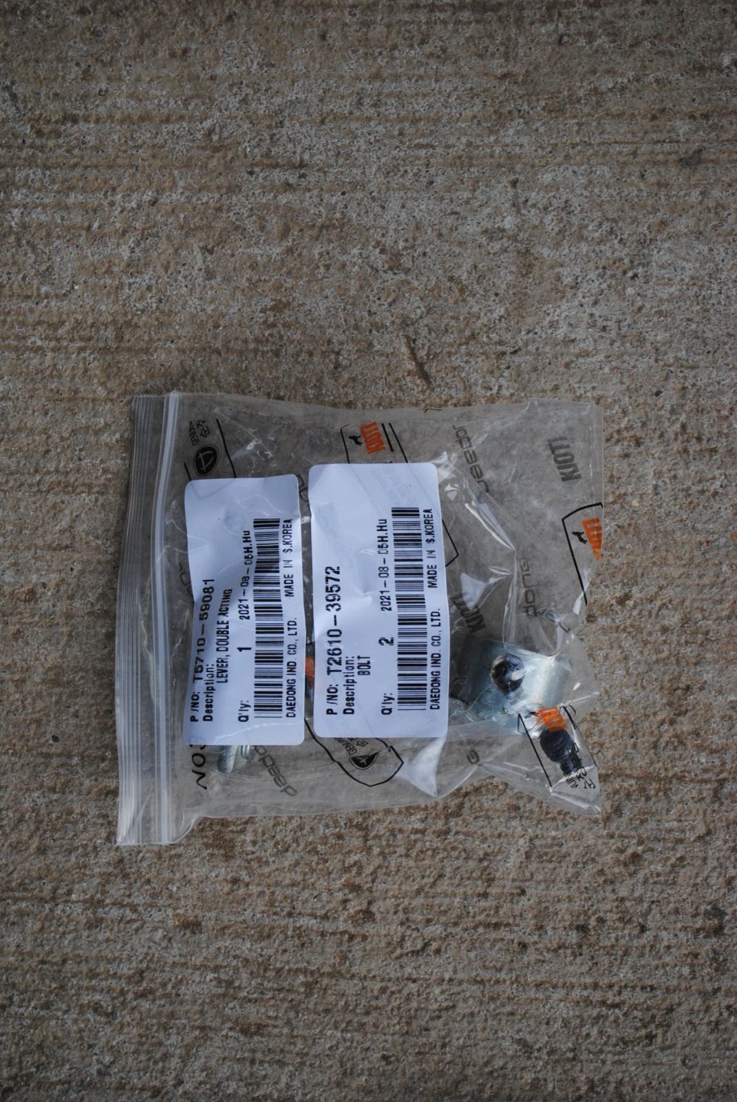Kioti Daedong DKA137 Detent Double Valve Td24-A0004D DK4210 4710 5310 6010 CHSE