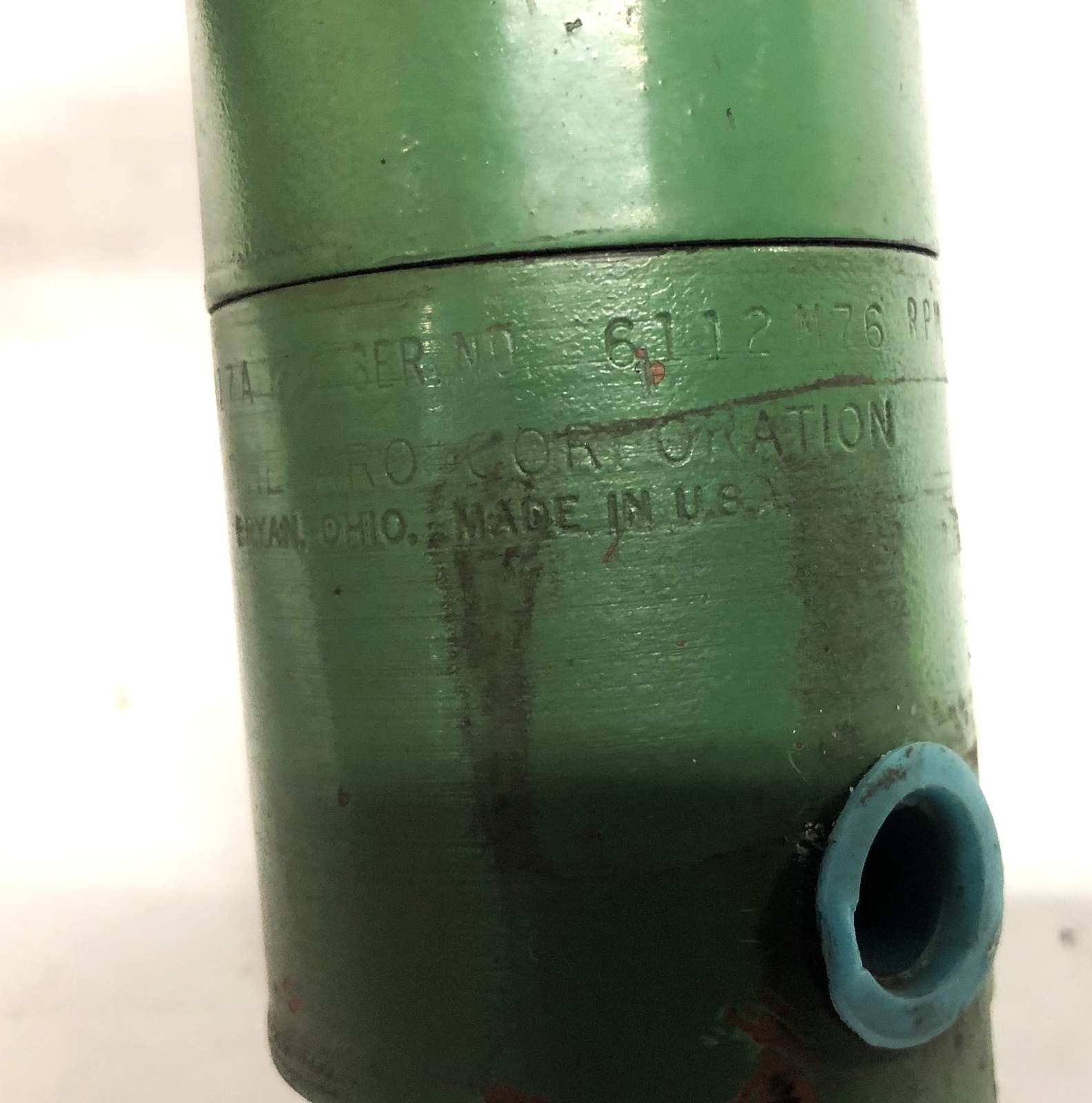 The Aro Corporation 4600 RPM Pneumatic Cylinder 7817A (6112M76) USED