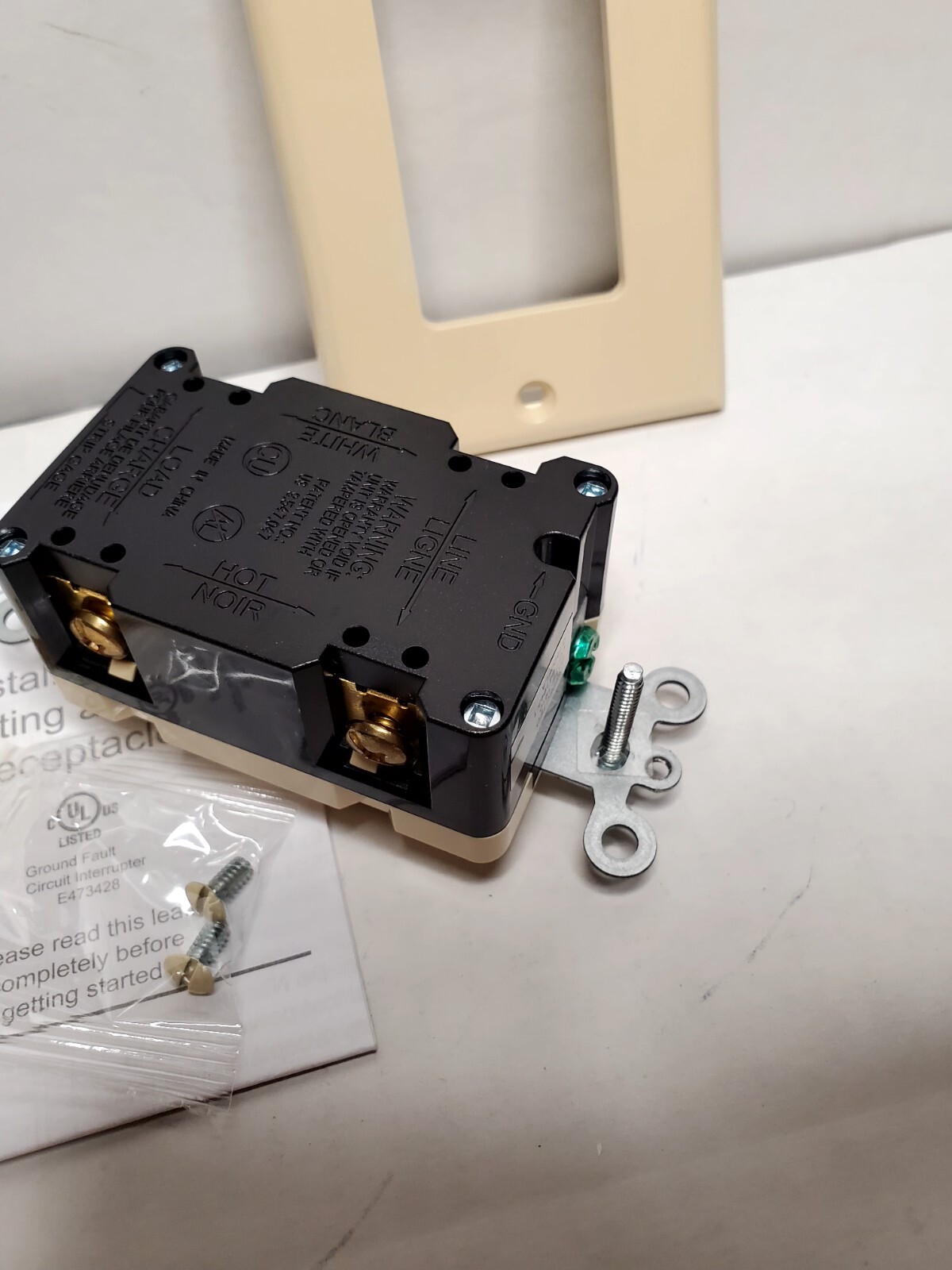 20 Amp Self-Test GFCI Receptacle 125V Back and Side Wired Ivory Qty-1 109949