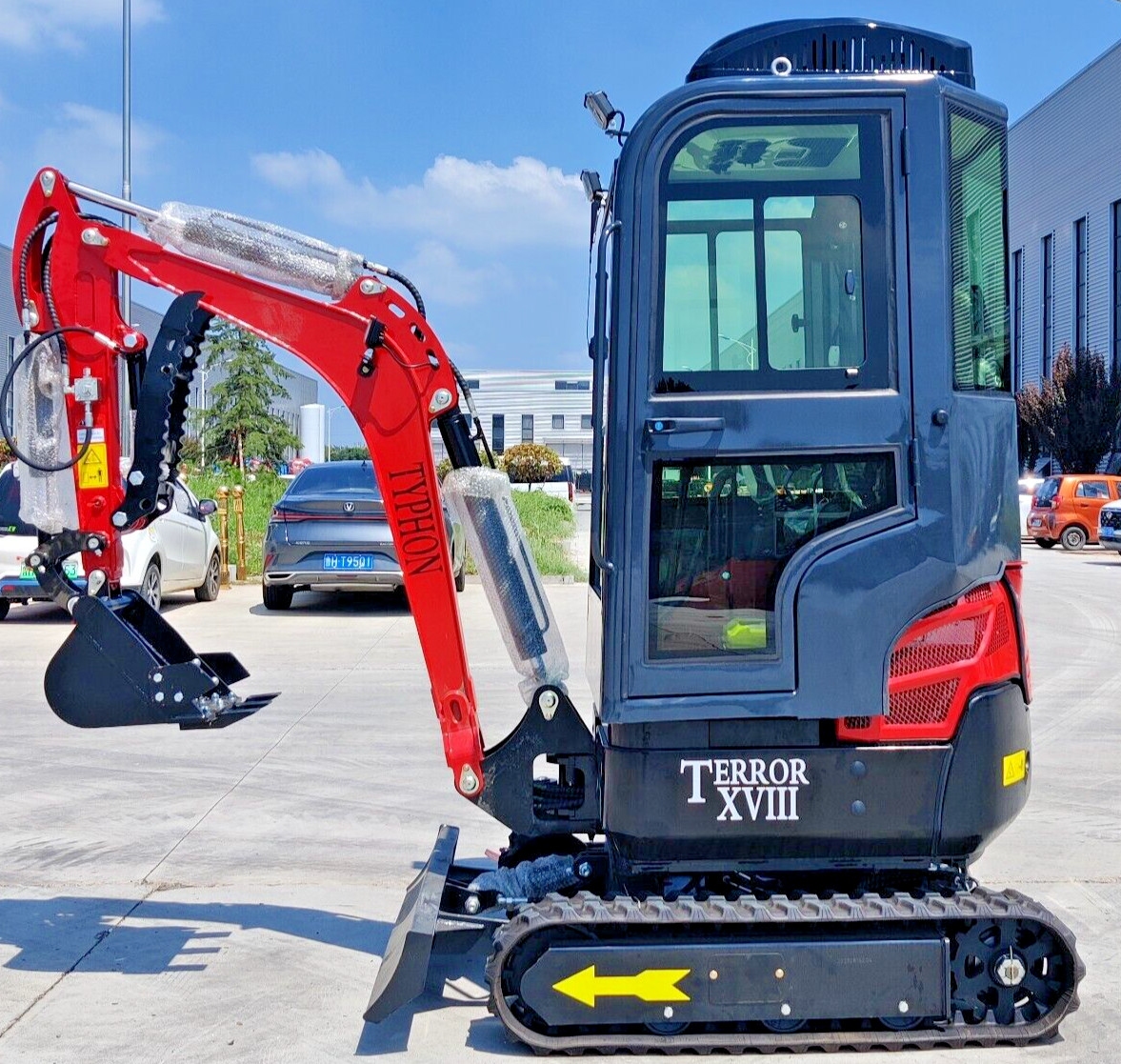 2 Ton New Mini Excavator Digger Tractor, EPA certified USA KUBOTA Diesel Engine