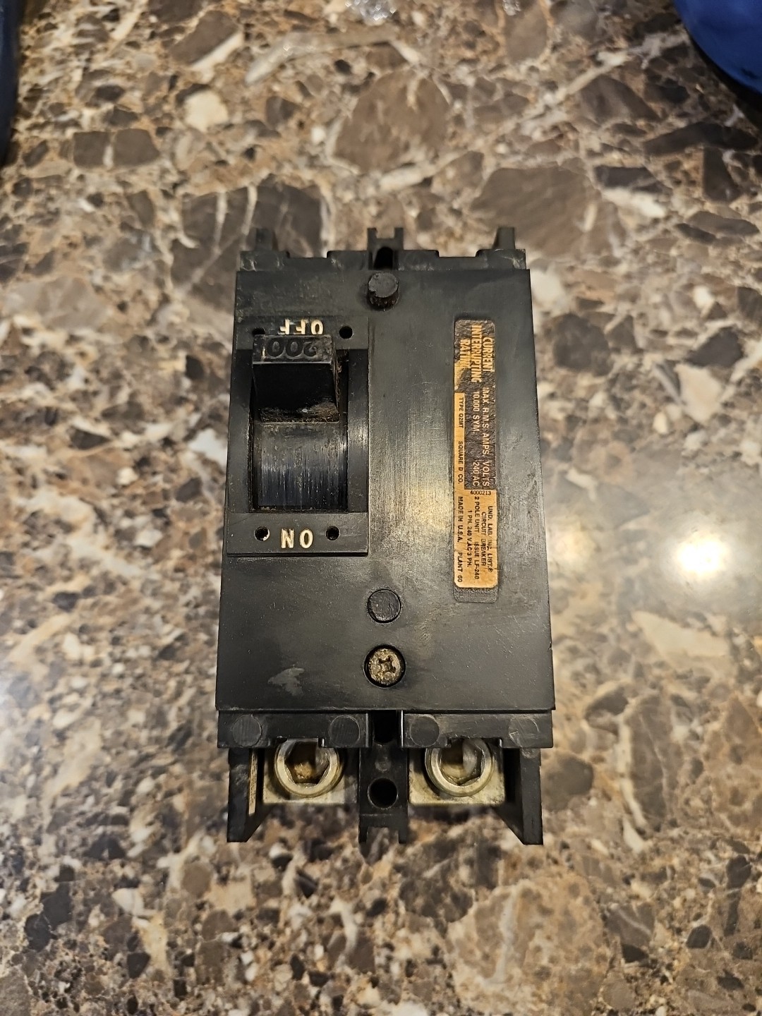 Square D Q2M-2200-MT 200 Amp 2 Pole Circuit Breaker 200A 2P 240VAC Main