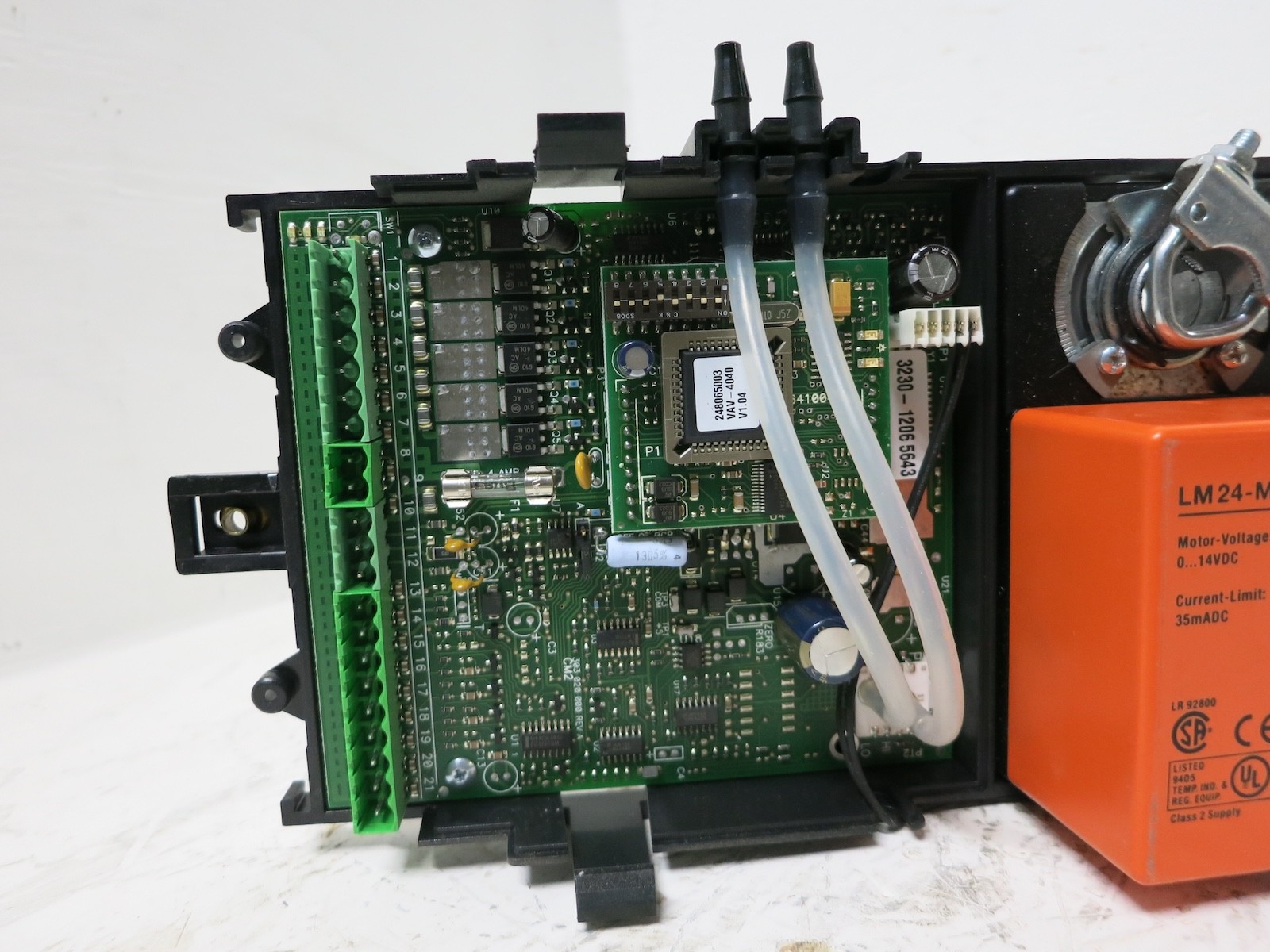 Novar VAV-4040N Variable Air Volume Controller Logic One LM24-M 732085000