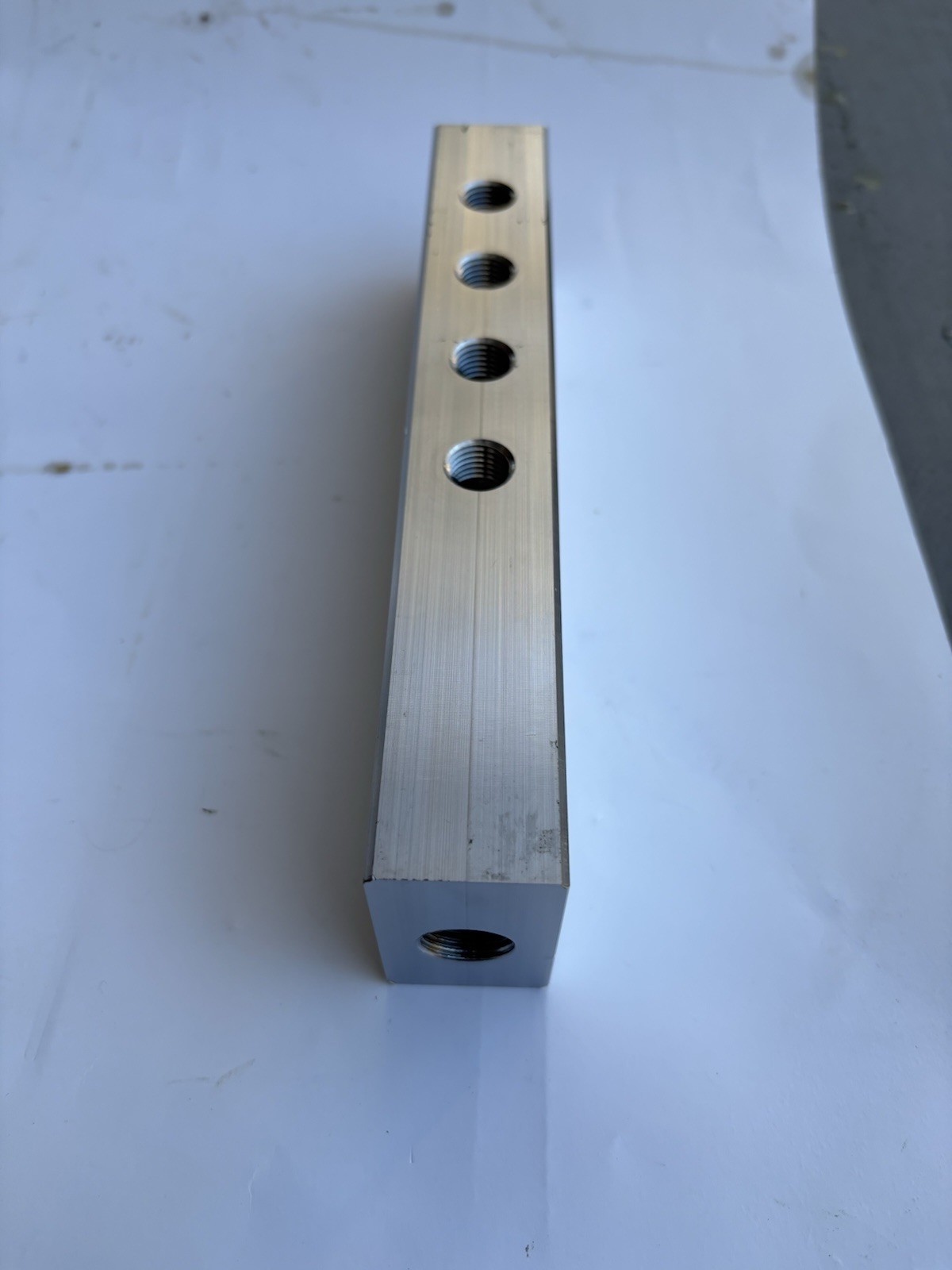 Stainless Steel Manifold 8.5”x 2”x 1.125” Eight Output Ports See Details..