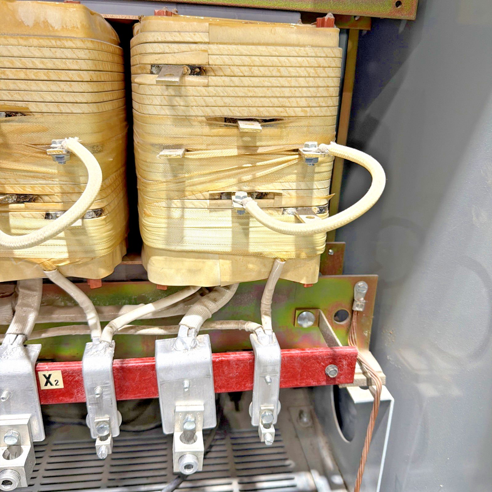 ITE 75kVA 480V Transformer 3PH 60HZ 208Y/120V 3F3Y075 🟦