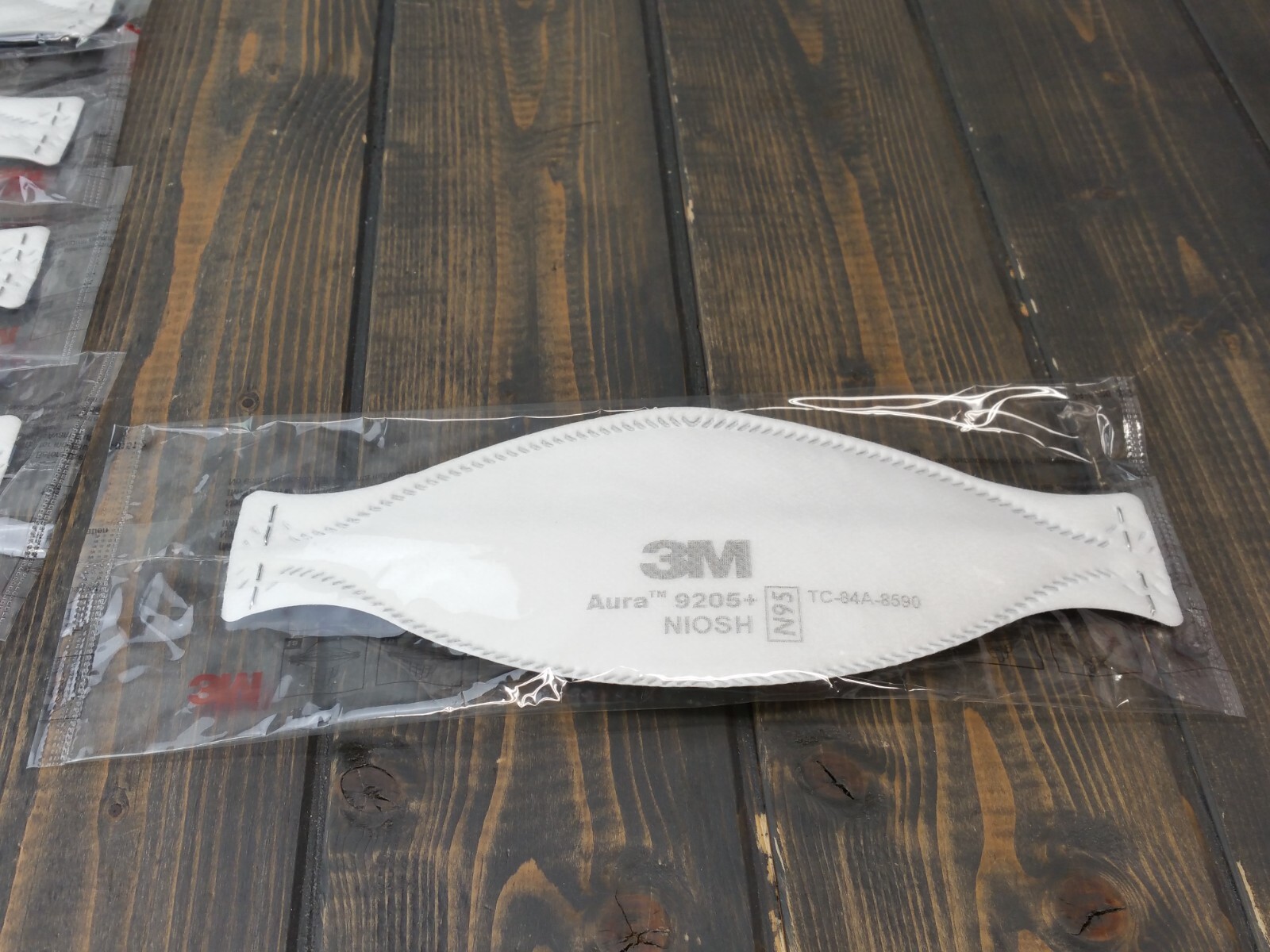 LOT of 10 – 3M Aura Respiratory Mask 9205+ NIOSH N95 – Pack/10 – TC-84A-8590