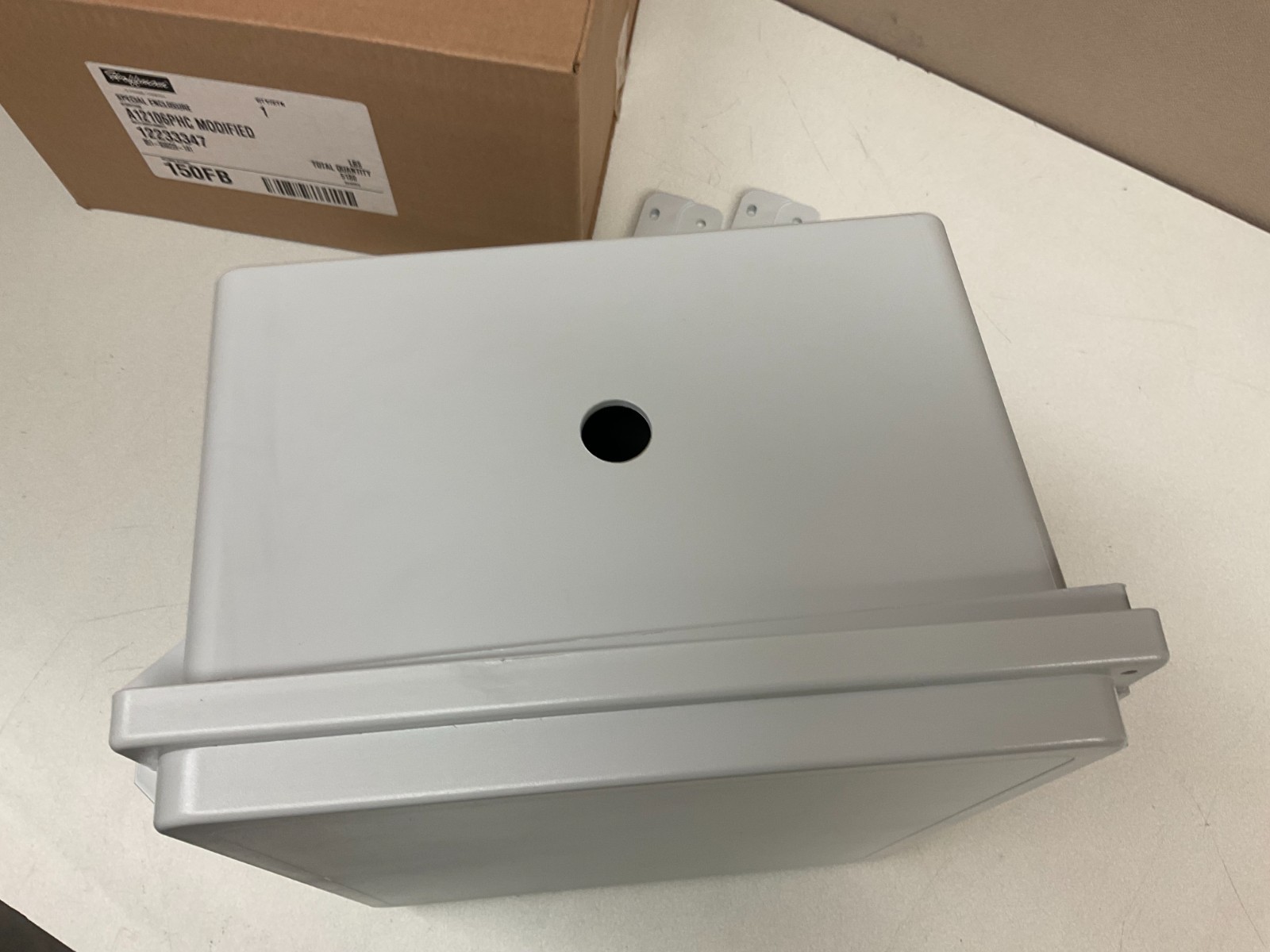 NEW Hoffman A12106PHC PolyPro Electrical Enclosure Box 12x10x6 NEMA 4 4X 12 13