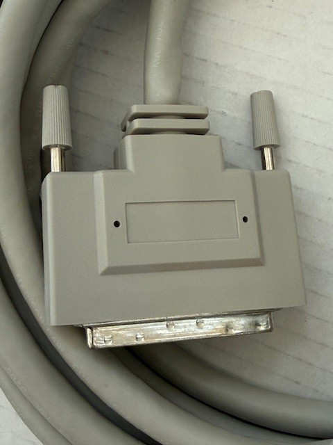 Quantum DB68 Male-DB68 Male 61-3033-07 SCSI Cable 6m Gold Contacts EMI/RFI NEW!