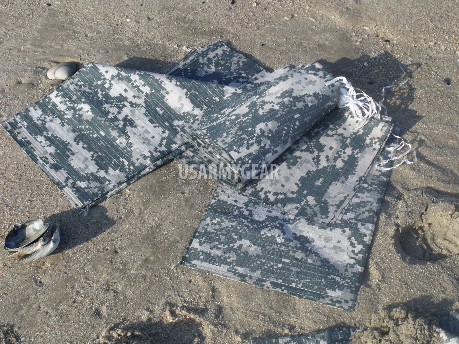 Sandbags Sand Bags Flood Erosion Barrier Hurricane Prep Army Military ACU Camo