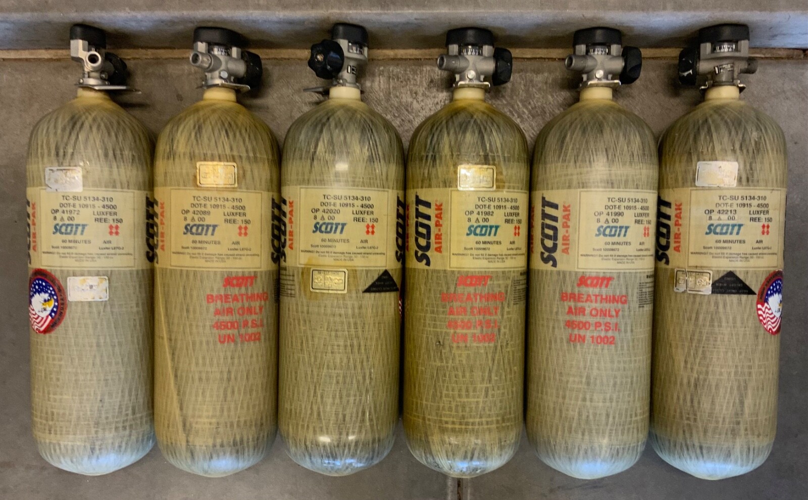 Scott 4500PSI 60MIN Firefighter SCBA Bottle Tank Cylinder Mfr 2000 CGA347 Valve