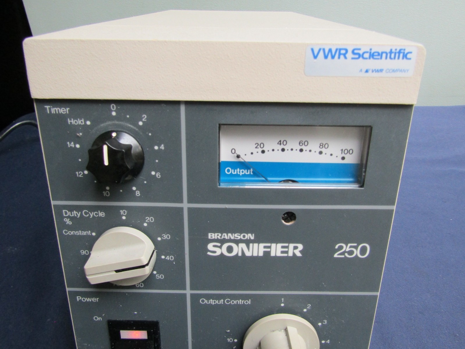 Branson Ultrasonics Sonifier 250 Analog Ultrasonic Cell Disruptor