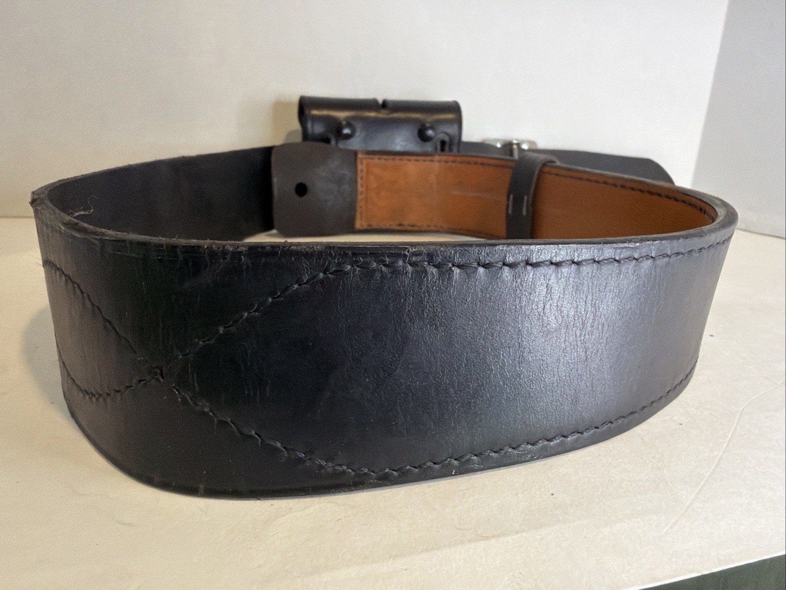 Safariland MDL 88 H87 Duty Belt W/ Ammo Clip Pouch 78HV F87 Size 38 Holster Belt