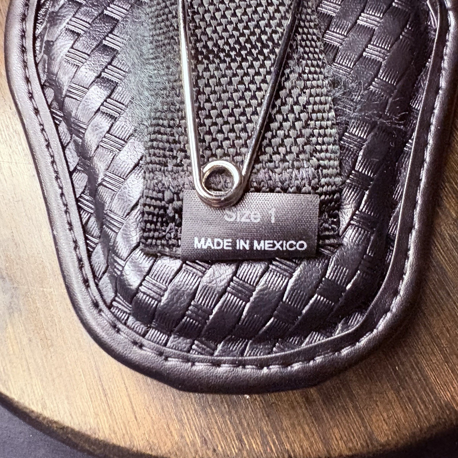 Bianchi Handcuff Case 7900 Basket Weave AccuMold Size 1 #22063