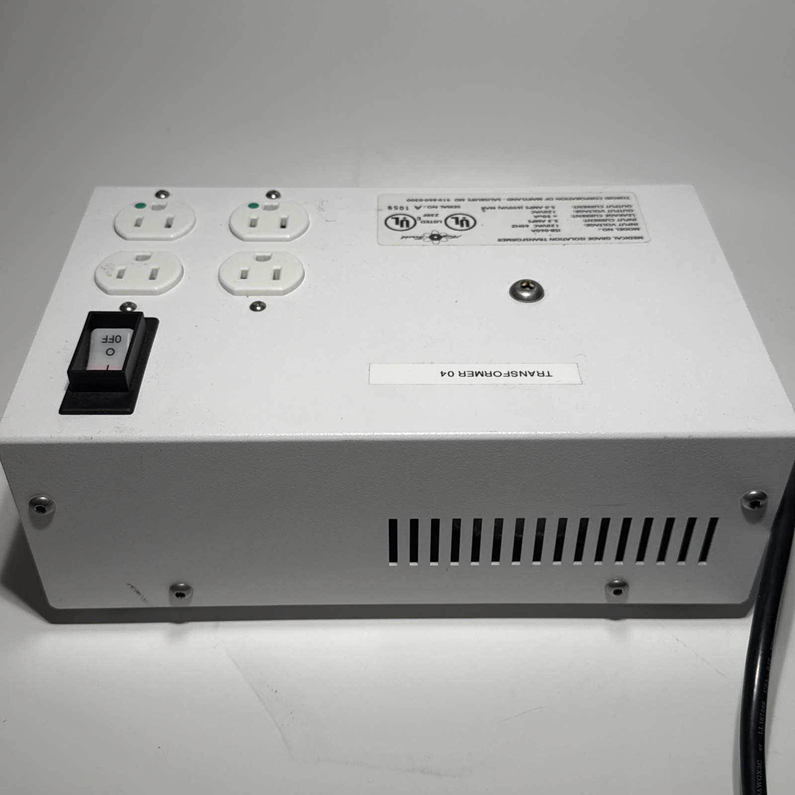 Toroid Medical Grade Isolation Transformer ISB-060A 4 Outputs 120V