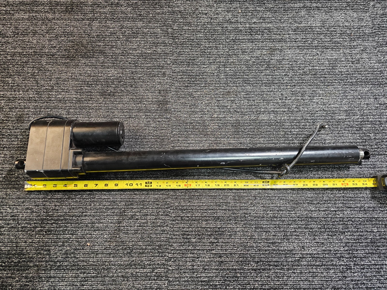 Progressive Automations PA-17-24-850 Heavy Duty Linear Actuator 24″ Stroke 850Lb