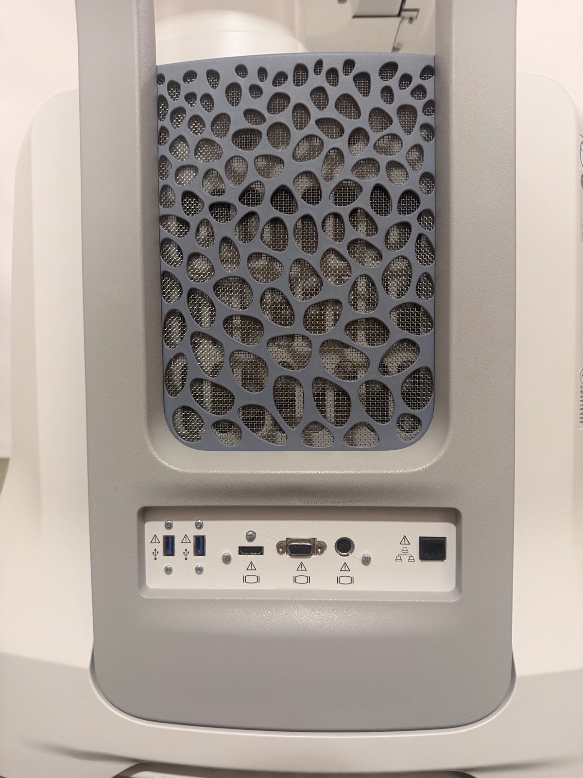 2020 GE Voluson E8 BT21 4D Ultrasound | HDlive | Free Probe | 90-Day Warranty