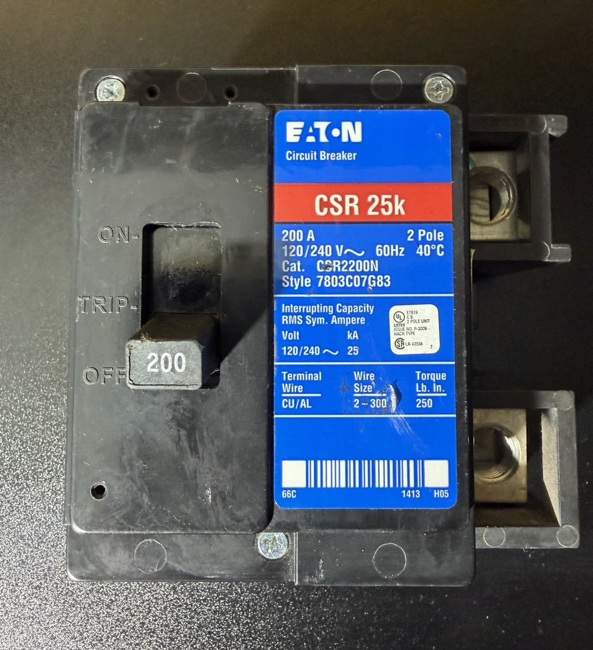 Eaton CSR2200N 200A 2-Pole 120/240V Bolt-On Main Breaker, Trip Indicator