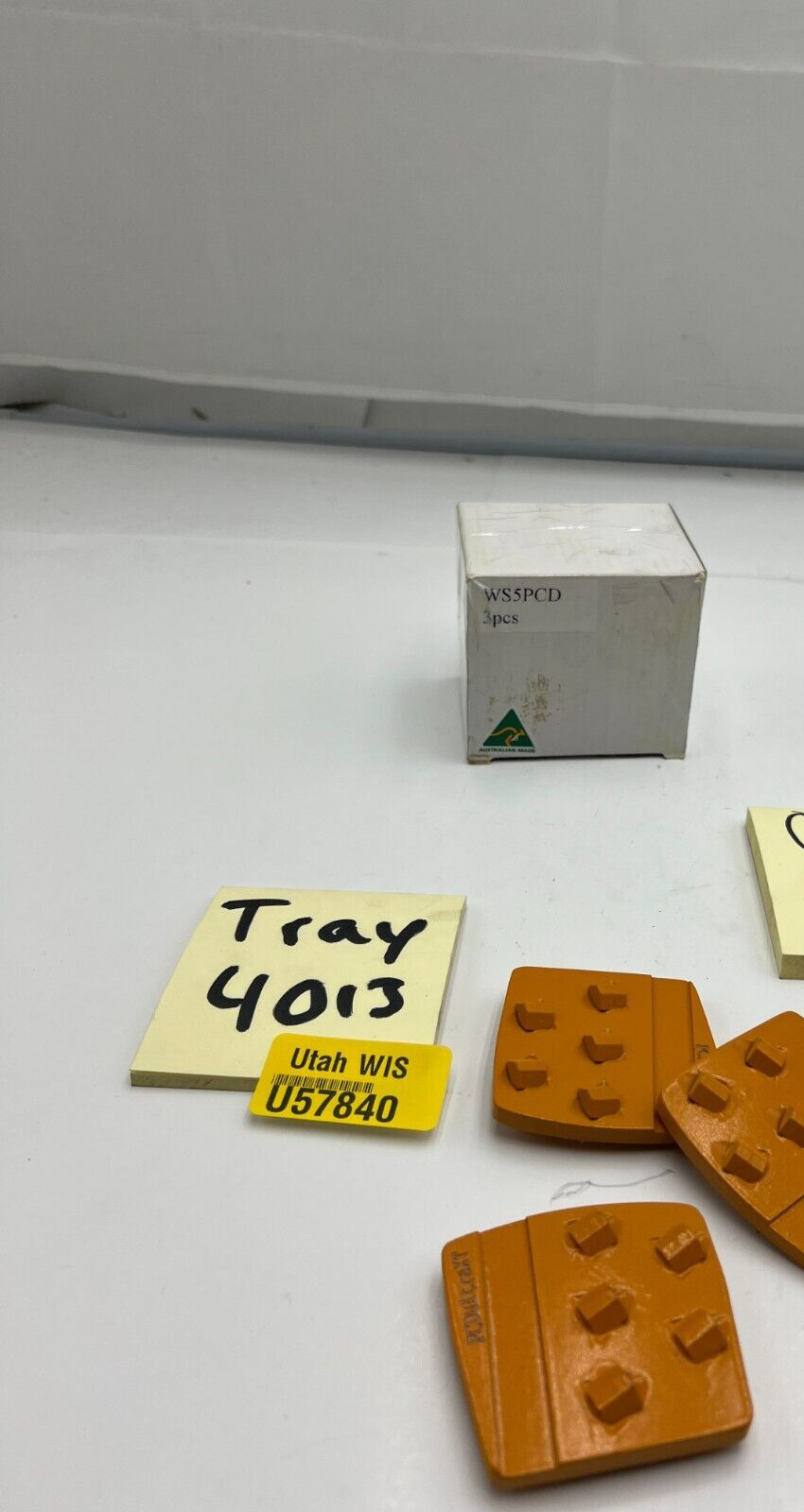 Box of 3 PCD ULTRA XT for Medium-Hard to Hard Smoothing Compounds