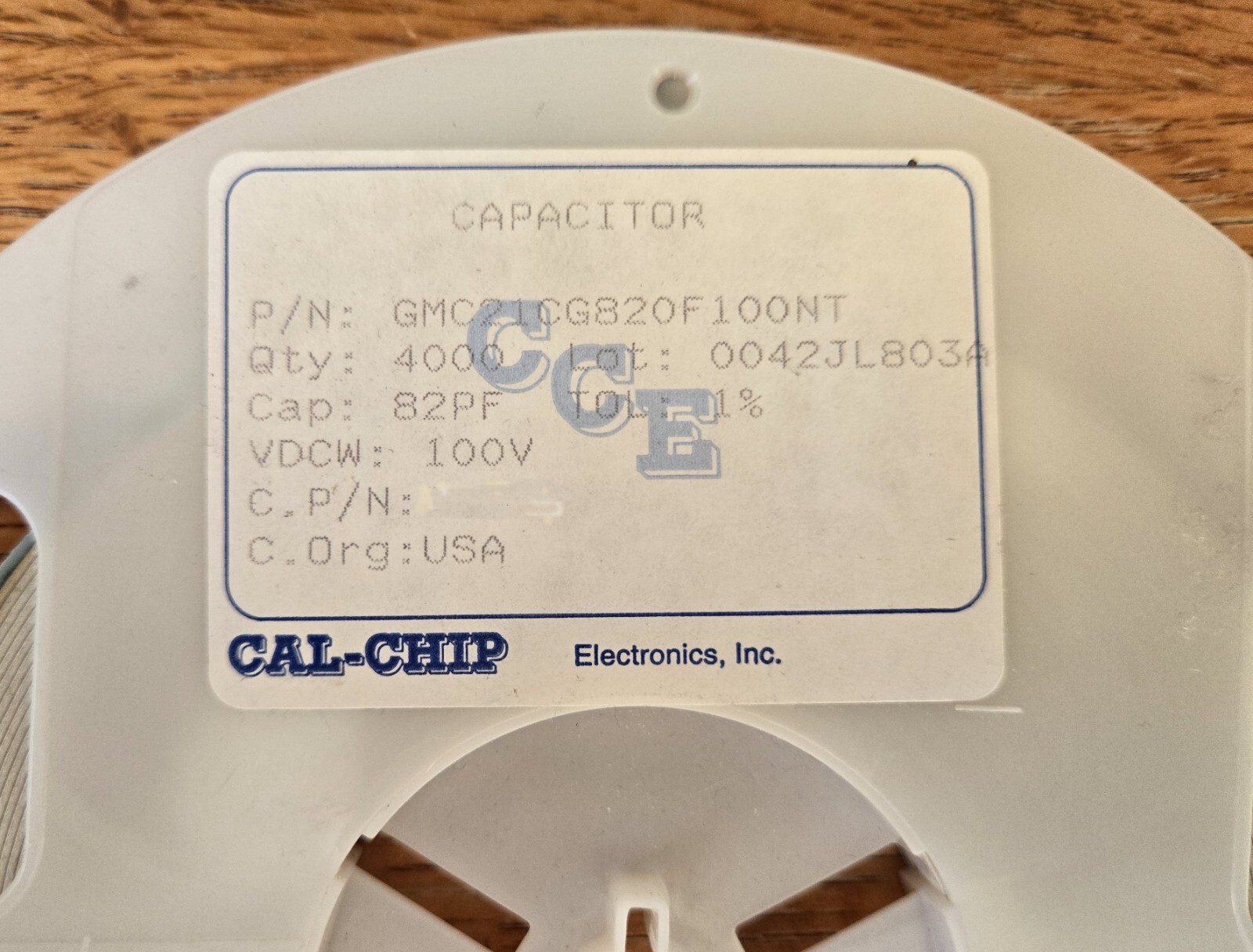 25pcs 82pF 100V C0G 1% 0805 Cal-Chip GMC21CG820F100NT SMD Ceramic Capacitor MLCC