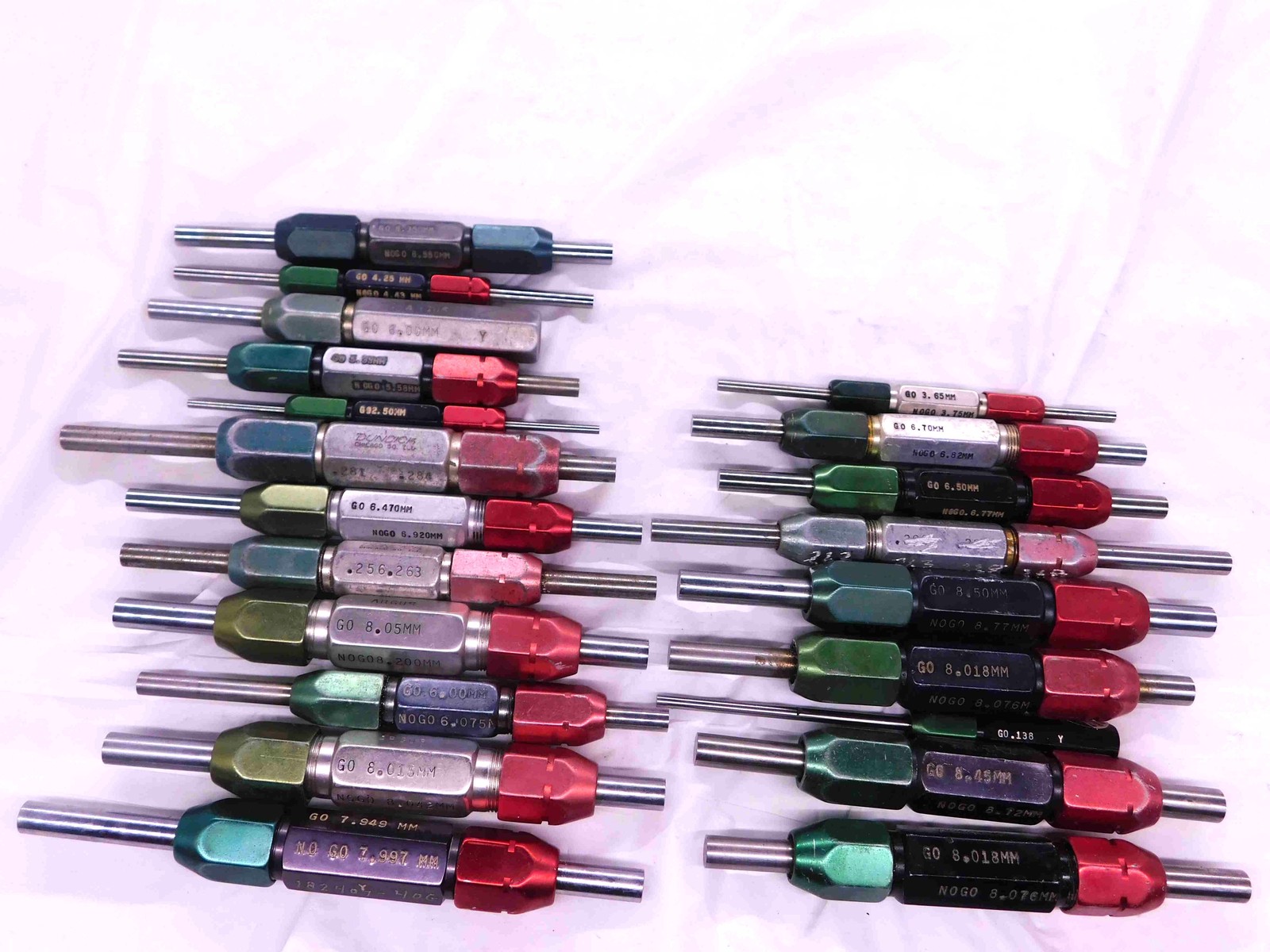 22 PC LOT OF ASSORTED PIN PLUG GAGES APROX SIZE RANGE 2.5000mm TO 8.5000mm