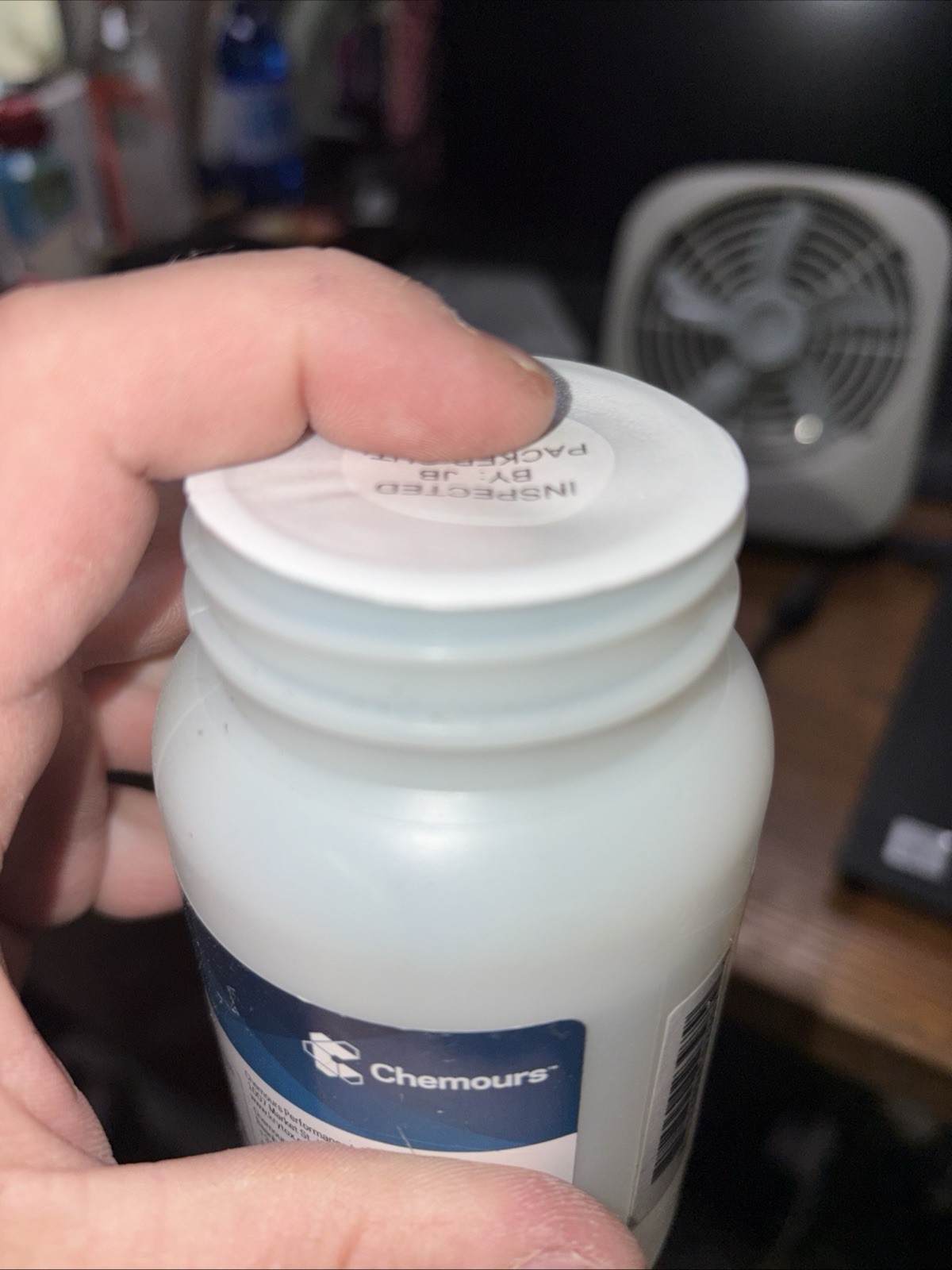 Krytox GPL104 Performance Lubricant 0.5 kg Bottle for Biological Laboratory