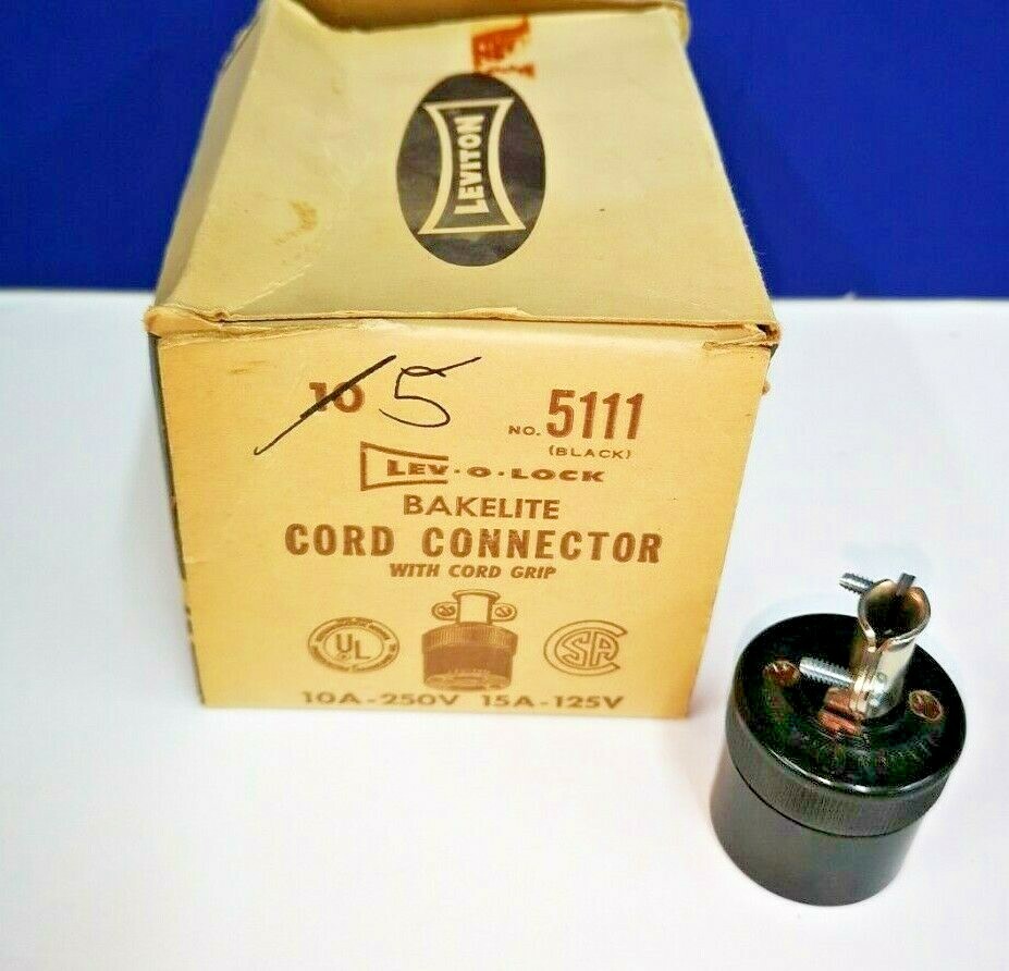 LEVITON Locking CORD CONNECTOR Female Plug w/ Grip 10A-250V 15A-125V NEW 5111