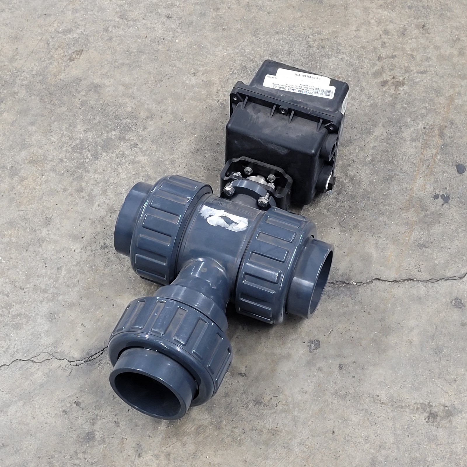 Asahi B94WJ Valve Actuator, 300In/Lbs, W/A10001100501000000 3″ Ball Valve – USED