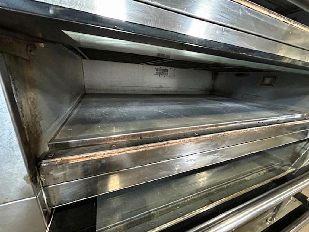 CINELLI ESPERIA CG/E 4 Deck Bakery and Pizza Oven With STEAM