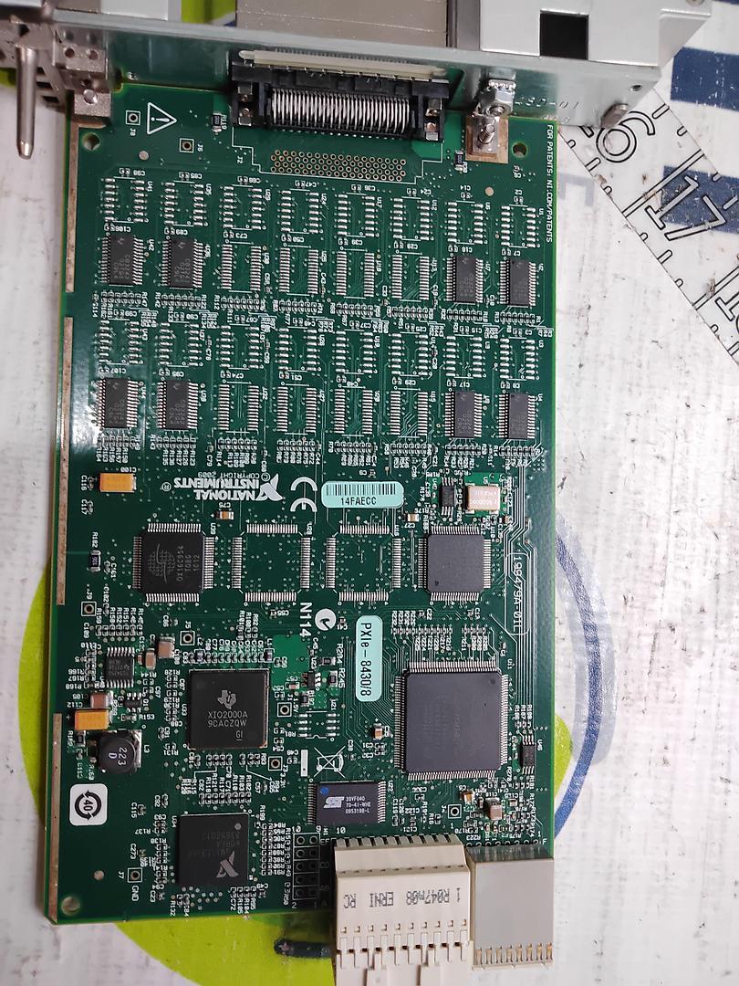 NATIONAL INSTRUMENTS PXie-8430/8 WITH MAC PANEL 561084X