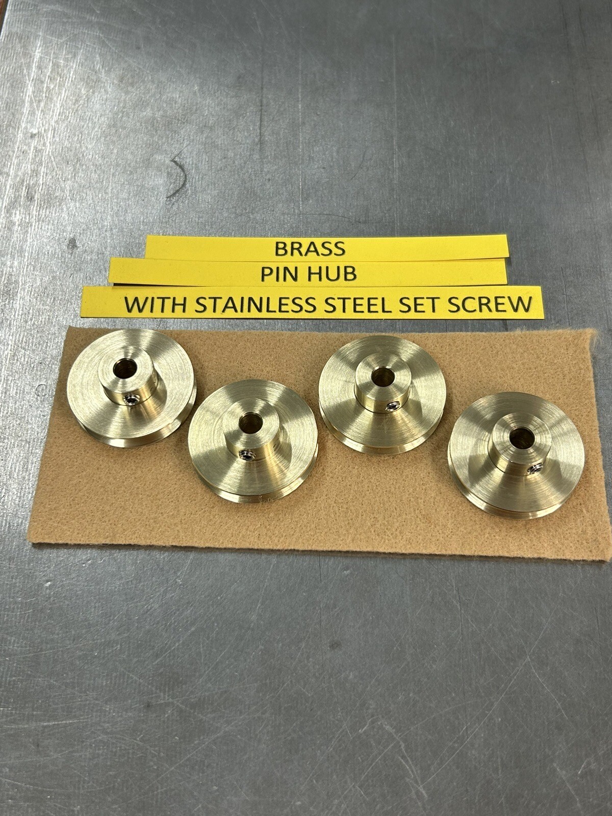 QTY 1 BOSTON GEAR G1217 BRASS PULLEY 1 1/2” DIAMETER .251” BORE FOR ROUND BELTS