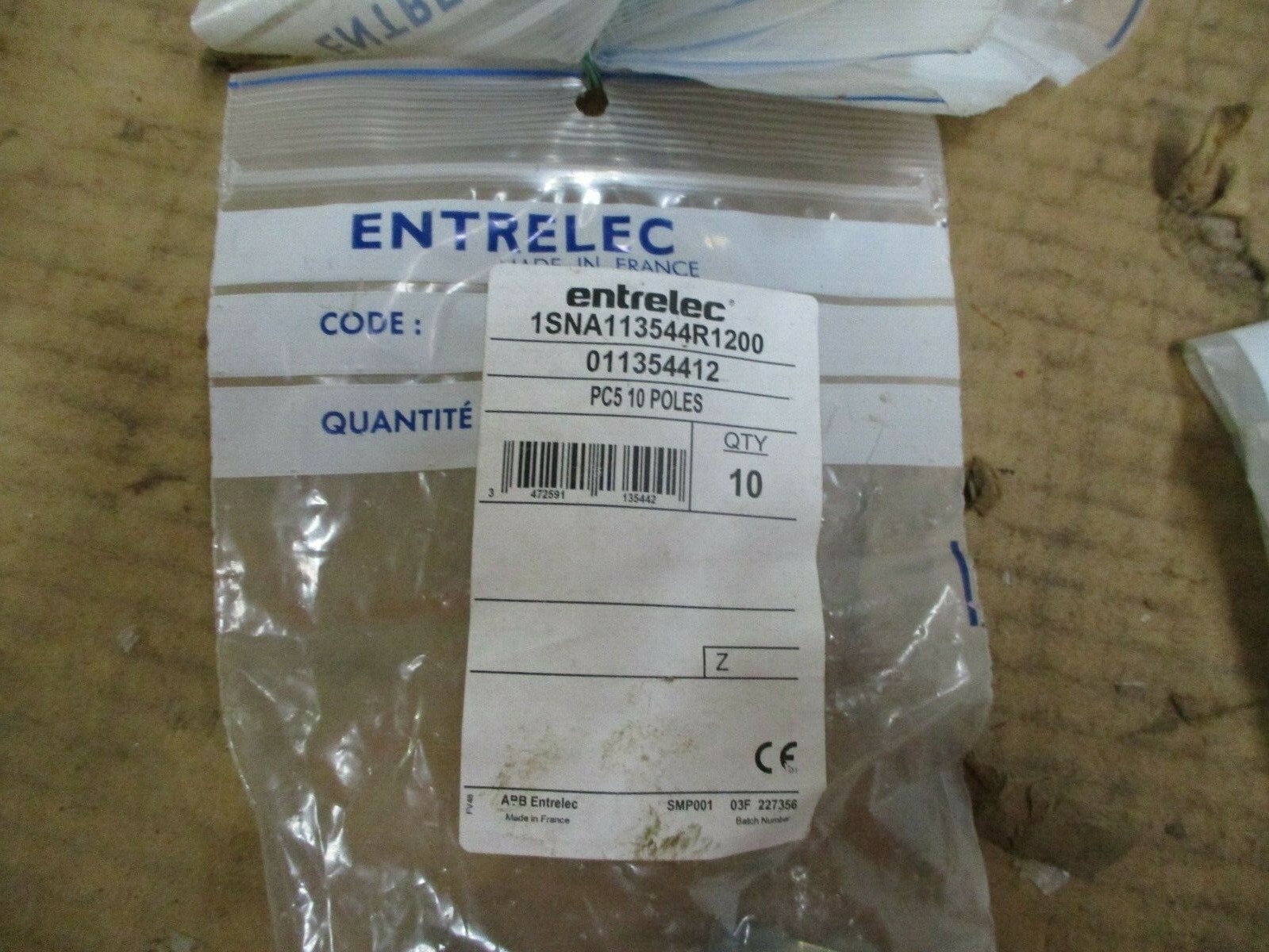 PACK OF 10 NEW ENTRELEC 1SNA113544R1200 ENTRELEC PC5-10 POLE Lateral Jumper Bars