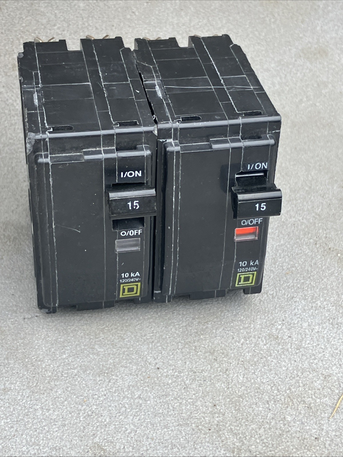 Square D QO215 15A Miniature Circuit Breaker 2-Pole QO 10kA Yellow D ~used
