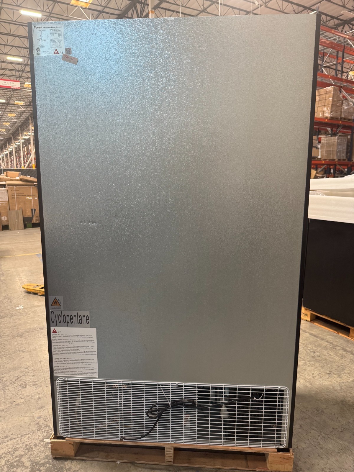 Yeego Glass Doors Commercial Merchandiser Beverage Refrigerator 27.12 Cu.ft