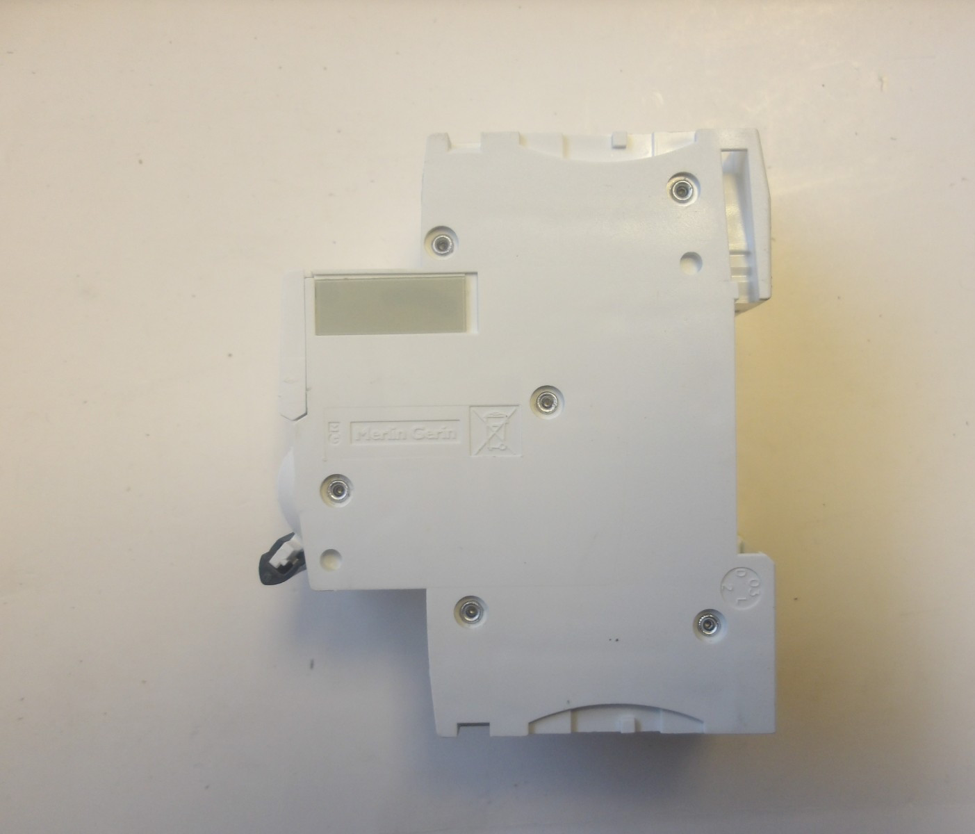 SCHNEIDER ELECTRIC P/N: A9F74210 CIRCUIT BREAKER 10A 2POLE 400V AC 50/60HZ