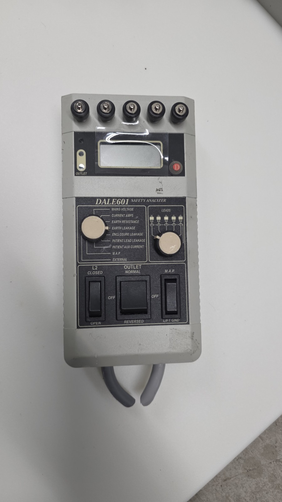 Dale Technology Dale 601 Safety Analyzer w Cut Cable