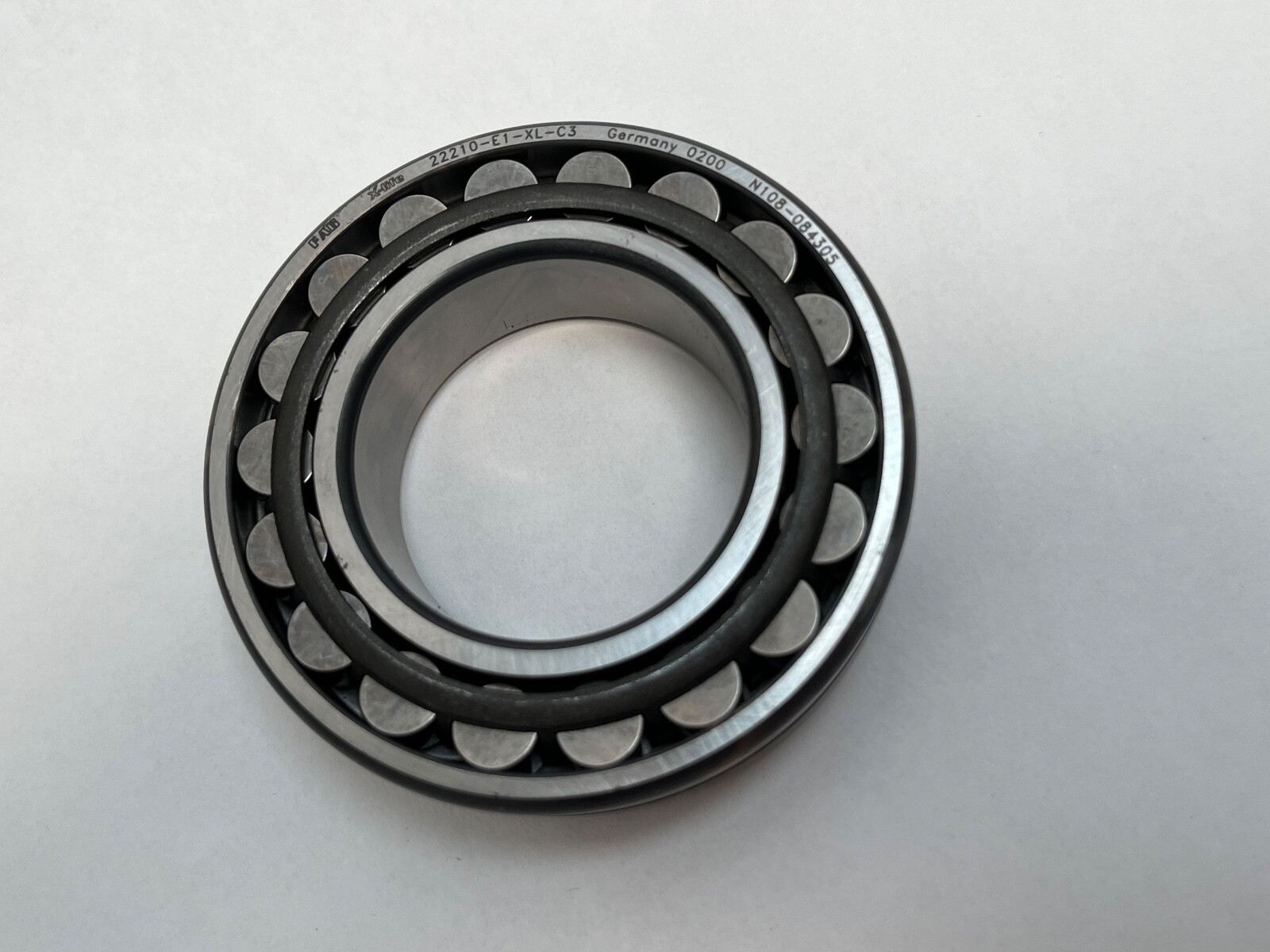 FAG 22210E1.XL.C3 Bearing 50x90x23mm 22210-E1-XL-C3-W33 22210E X-Life Germany