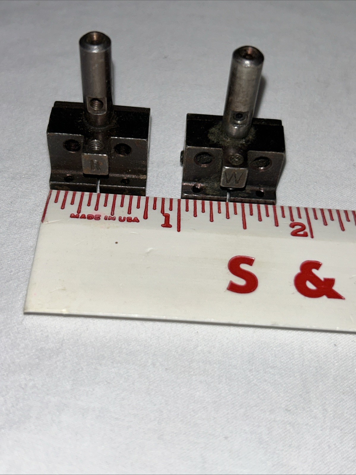 SINGER ? Needle Clamp Holder One Marked R One W, VTG No Part # See Pics Read