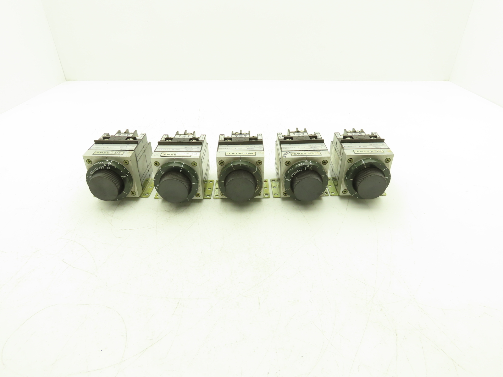 Agastat 7022AC Time Delay Relay 120V DC 1.5-15 Seconds Lot of 5