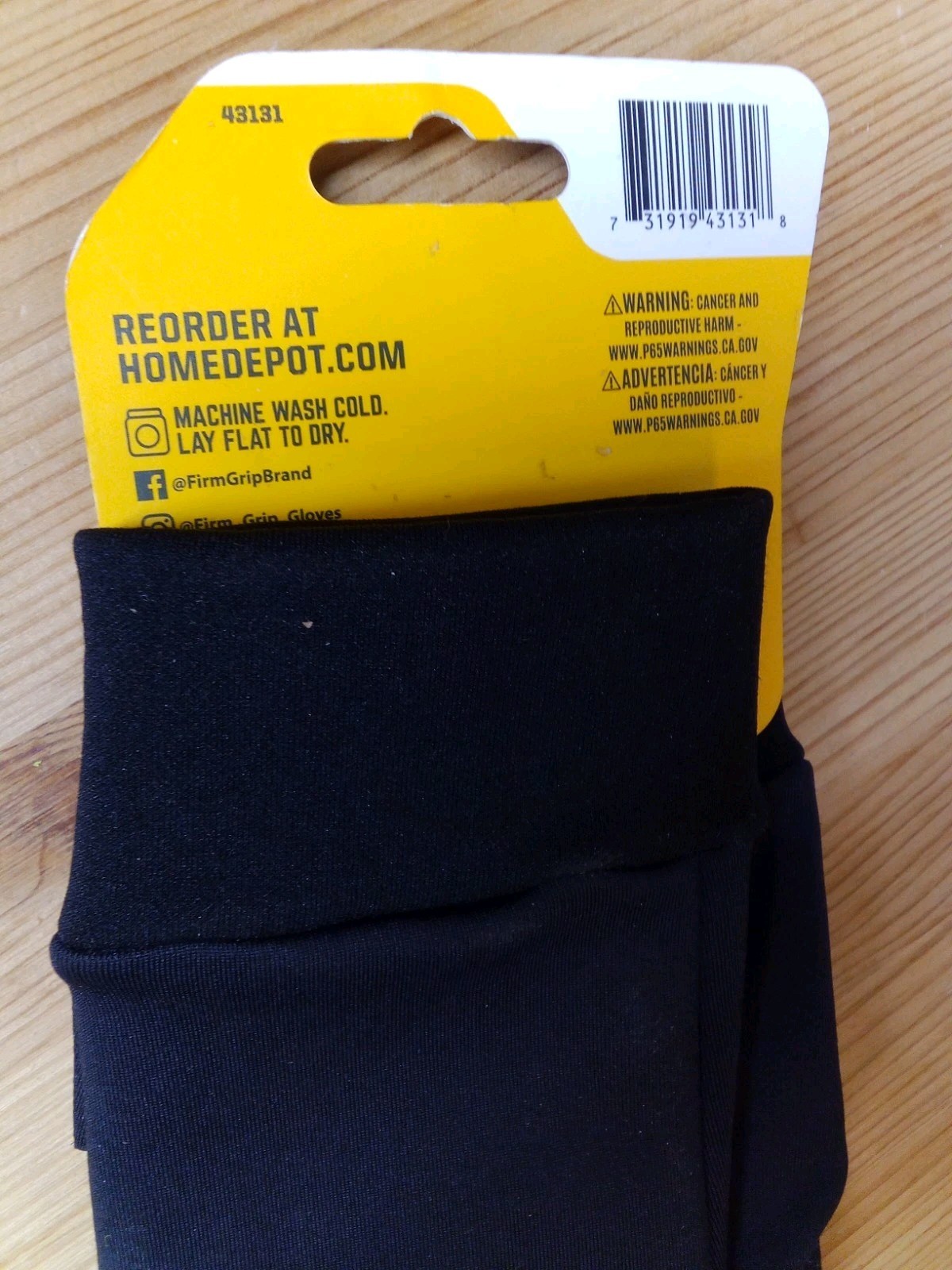 Firm Grip Medium All Weather Outdoor & Work Touchscreen Fleece Gloves, dark Gray