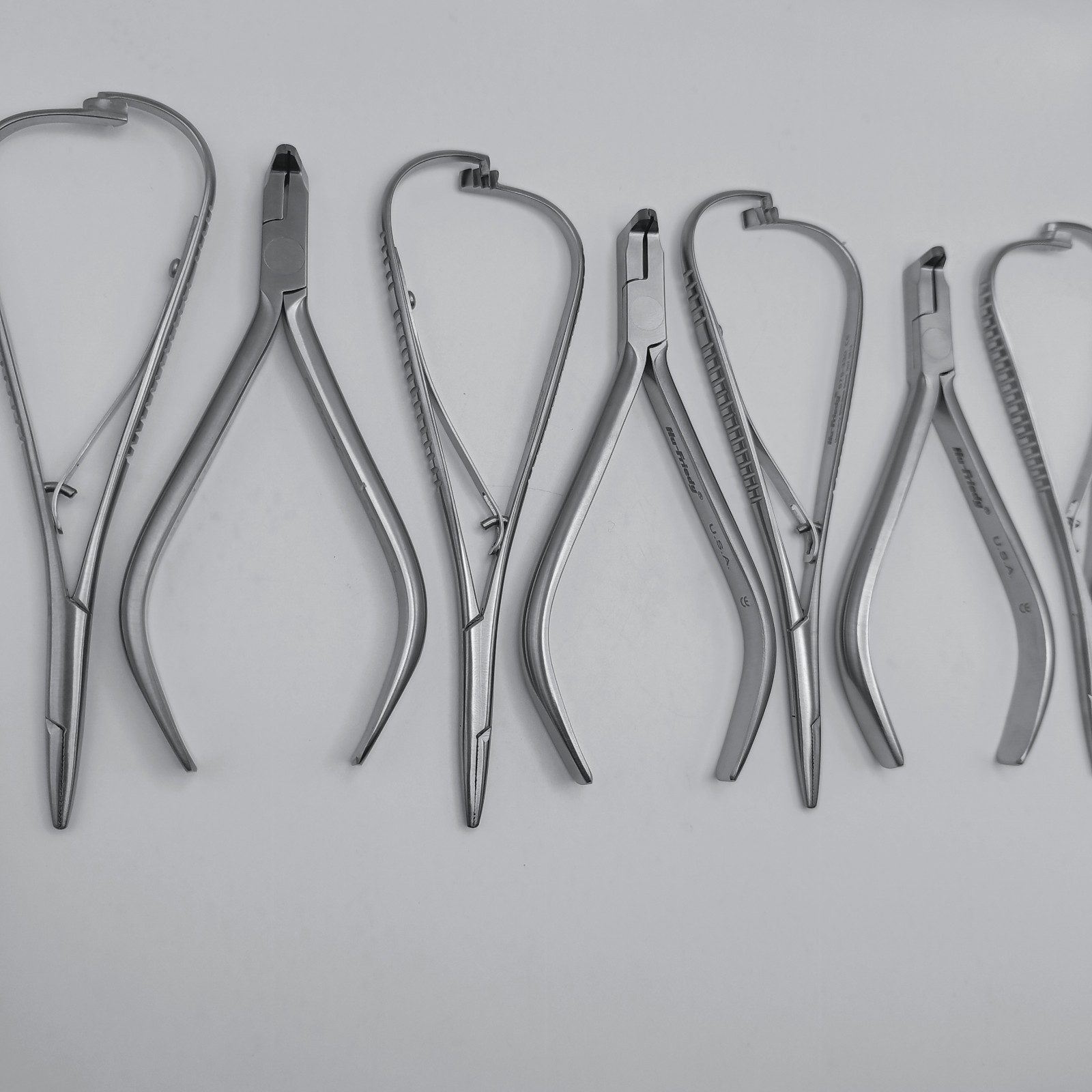 Hu-Friedy Universal Cut & Hold Distal end Cutter – Mathieu Needle Holder Pliers
