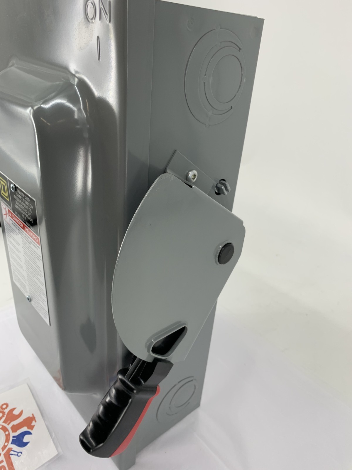 Square D H362 60A 600VAC 3P Heavy Duty Fusible Safety Switch Indoor NEMA 1