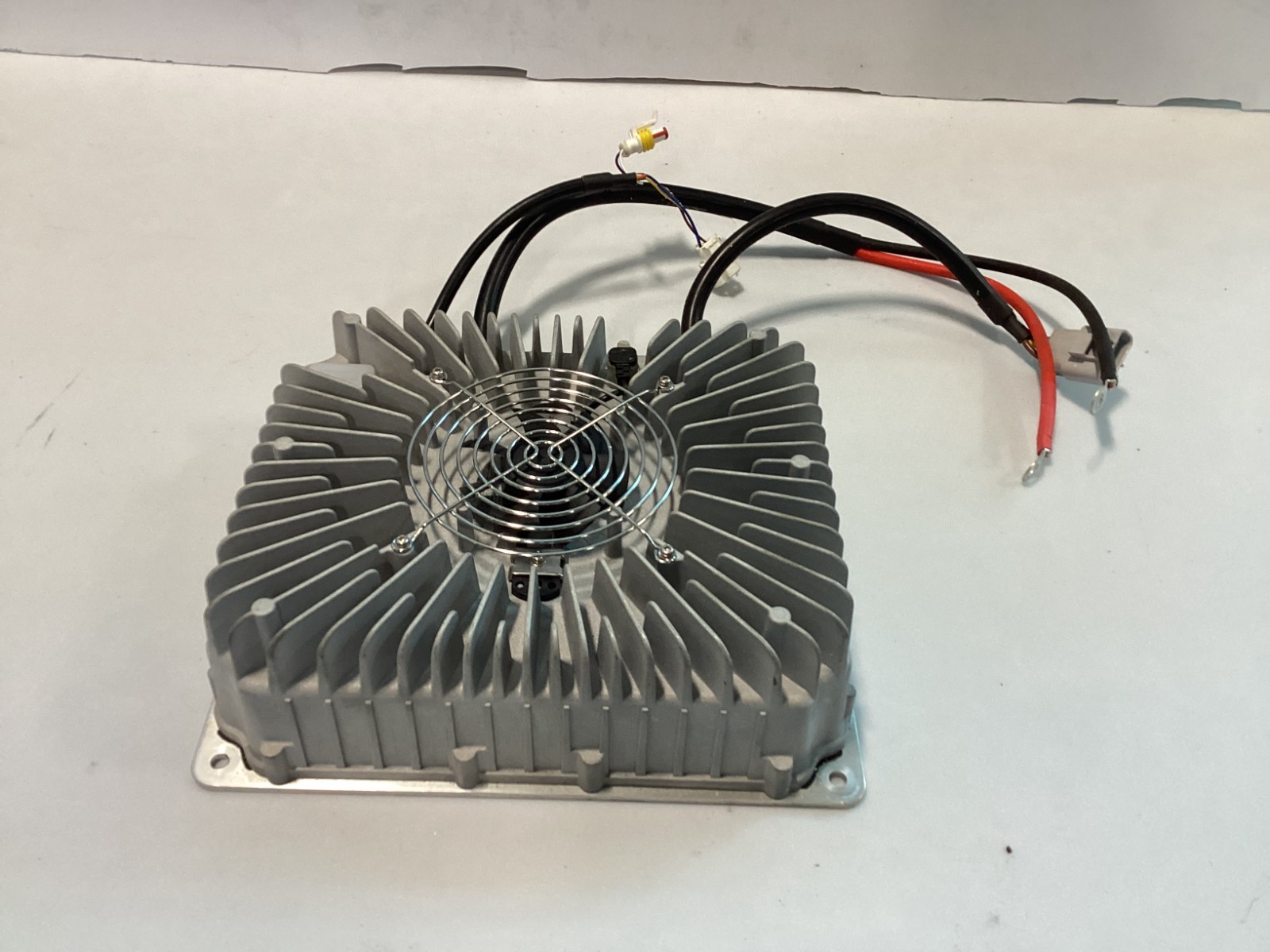 Enpower 60v 20a Intelligent Charger Electric Vehicle CH4100-6030 OEM 445 MOKE