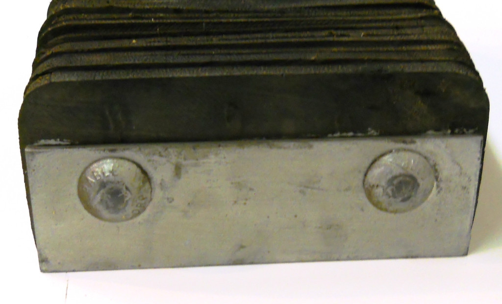 RUBBER DOCK BUMPERS 17.5X9.5X4.5
