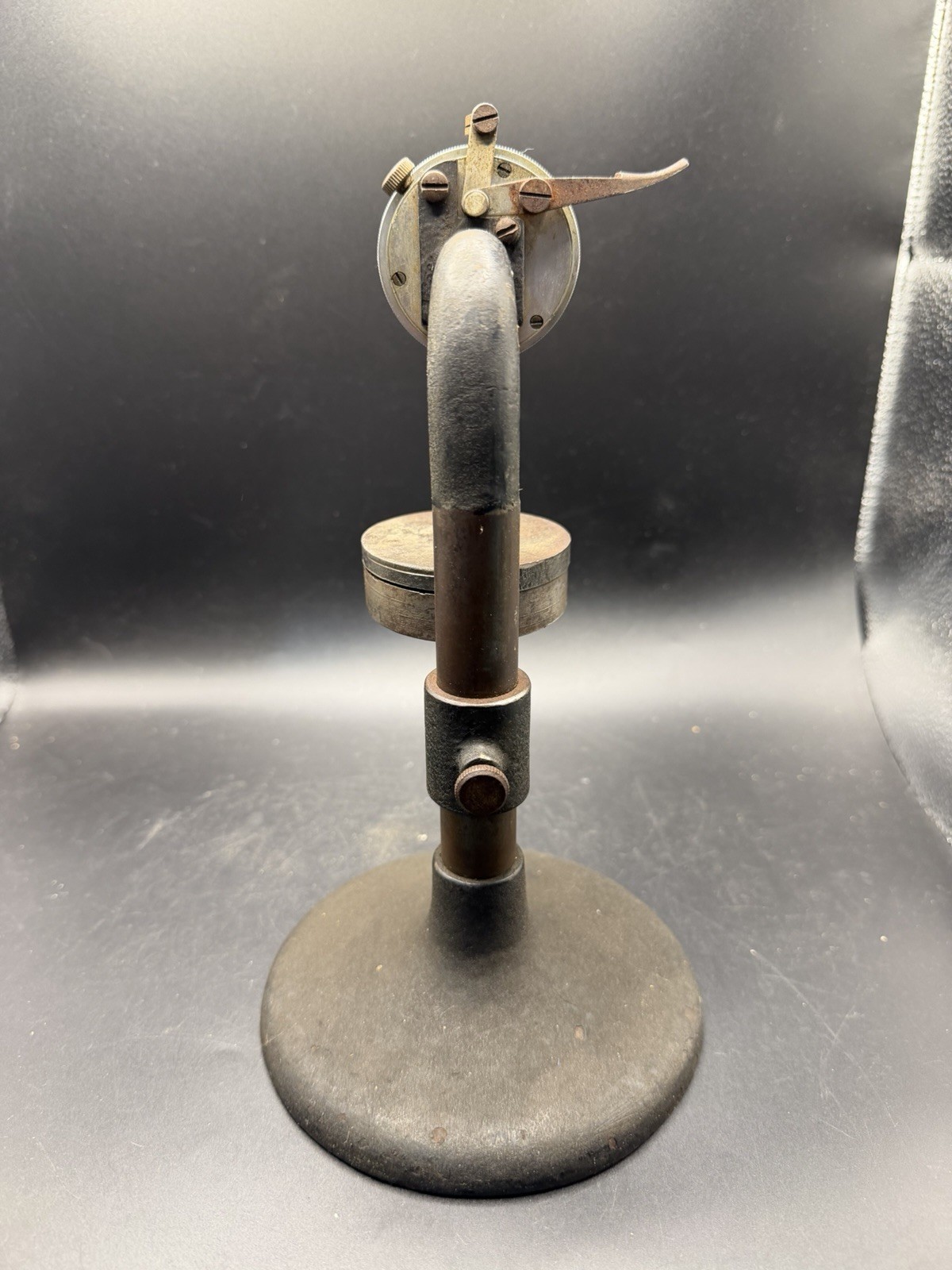 Vintage Antique B.C. Ames No. 1 Upright Gauge Dial Indicator Bench Stand 10″