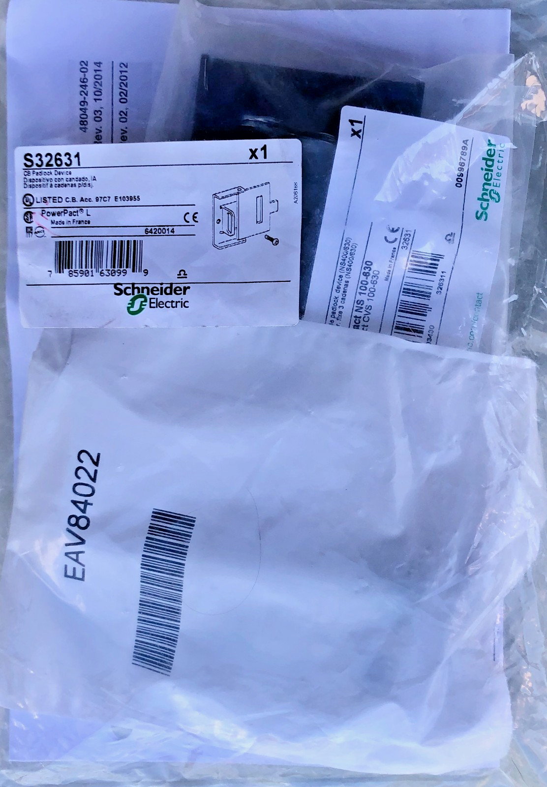Schneider Electric S32631 Padlock Kit LOTO Lockout Tagout OSHA Compliant Set New